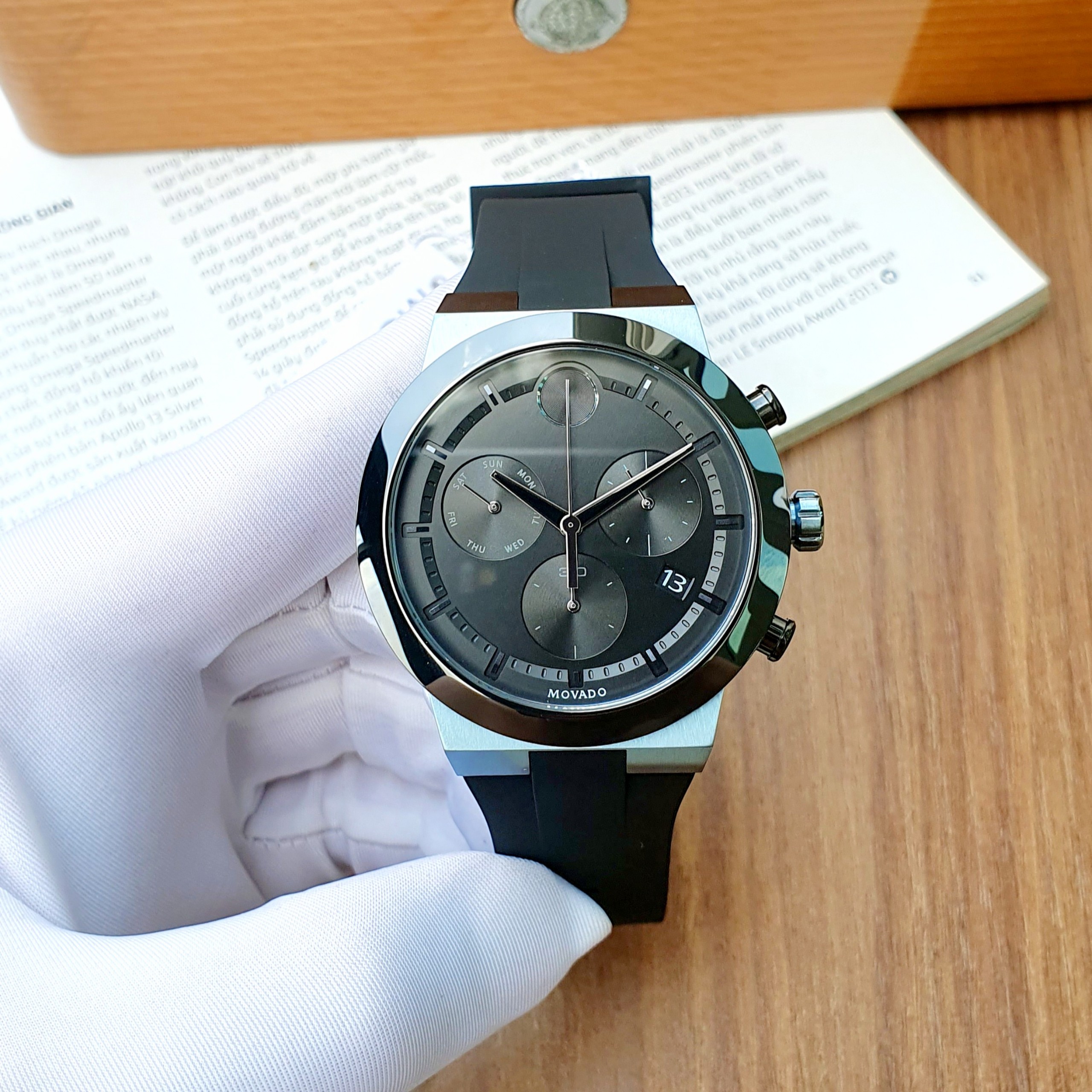Giá Đồng Hồ Movado Nam Bold Fusion Chronograph Quartz Black Dial Rubber Black Men's Watch 3600713