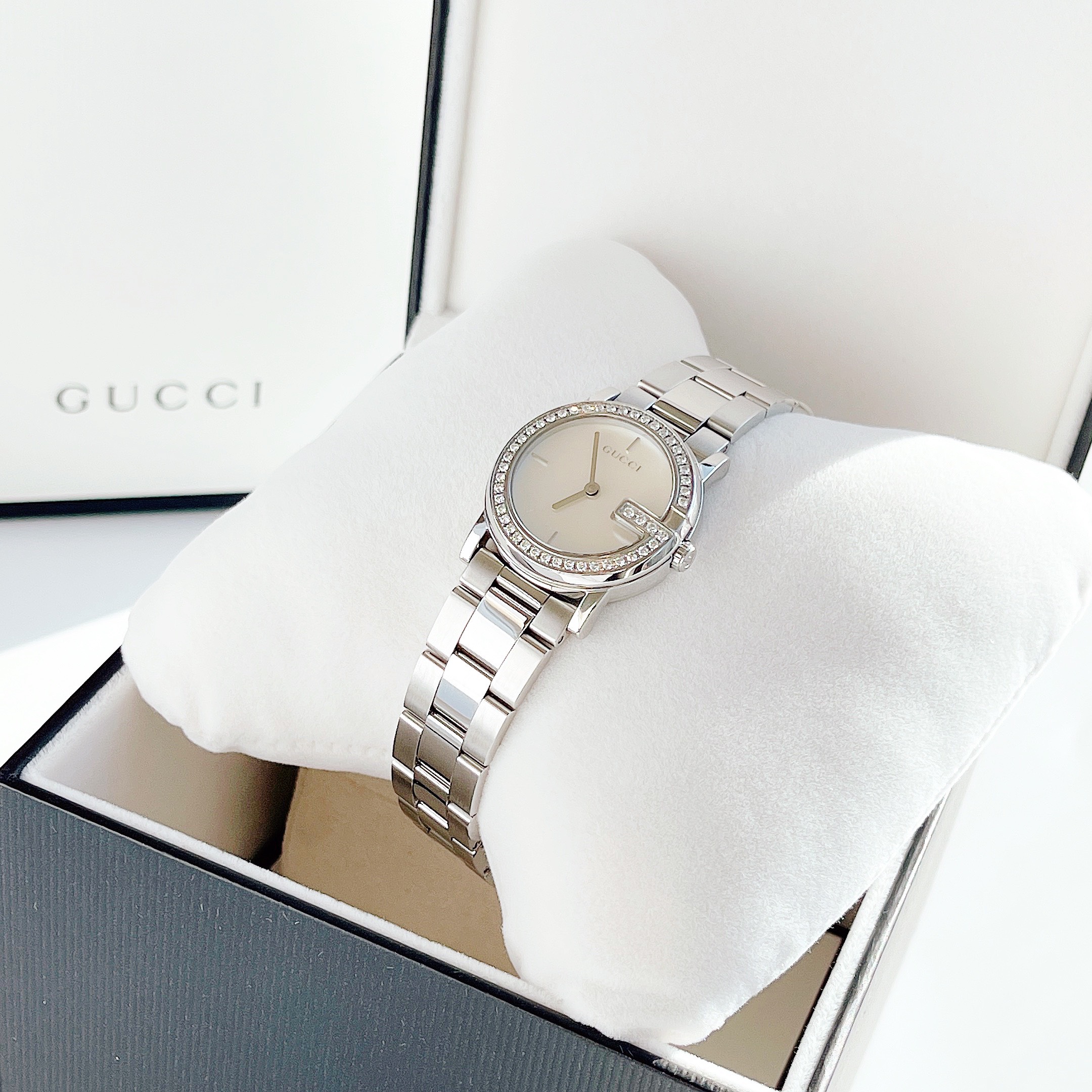 Đồng Hồ Gucci G-Diamond 101L - Thiết kế đẹp, sang trọng và thanh lịch dành cho các quý cô