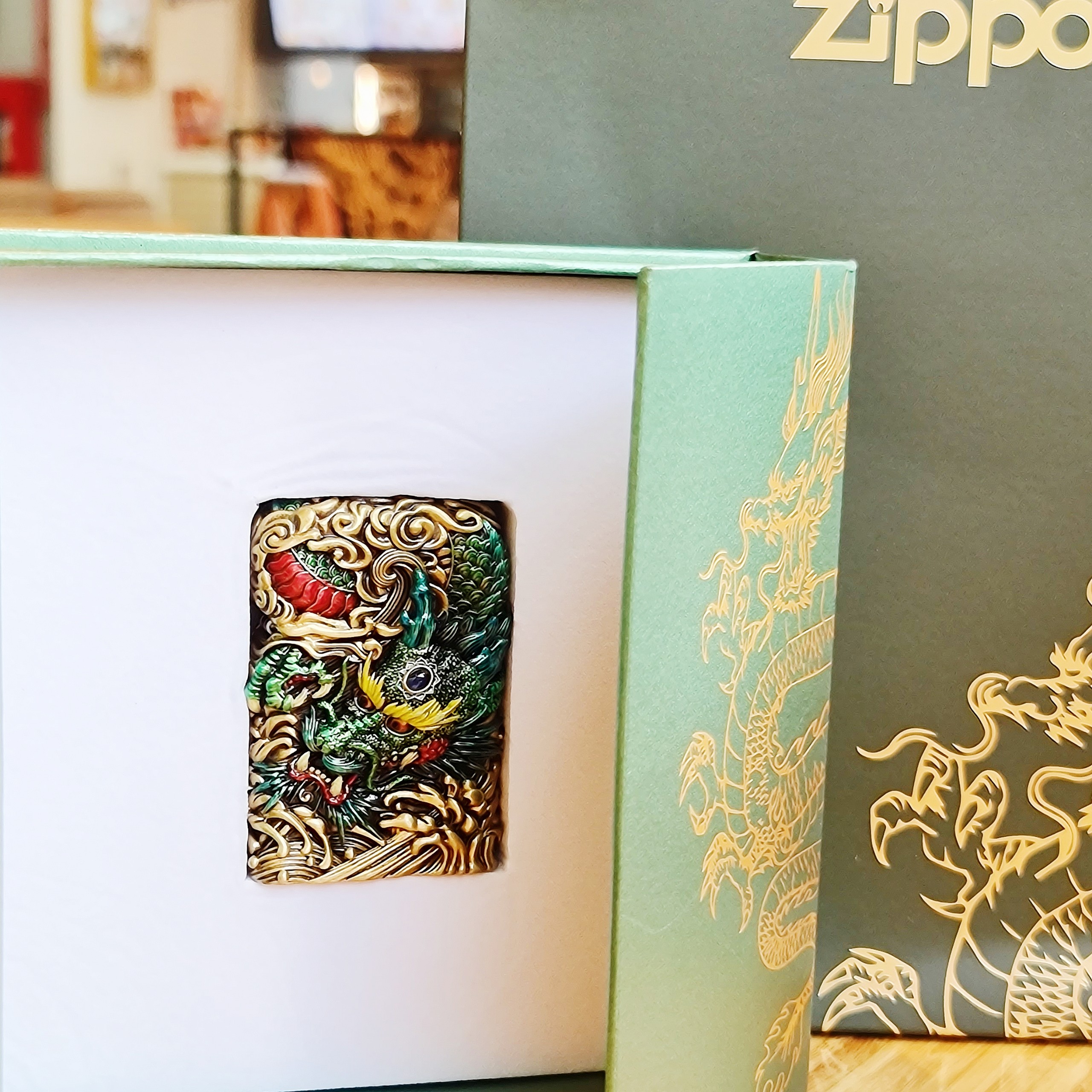 Bật Lửa Zippo 252BL074 - Mẫu Zippo rồng mới nhất cho năm 2024, hoa văn độc đáo, sắc nét thể hiện uy lực, sức mạnh của Rồng