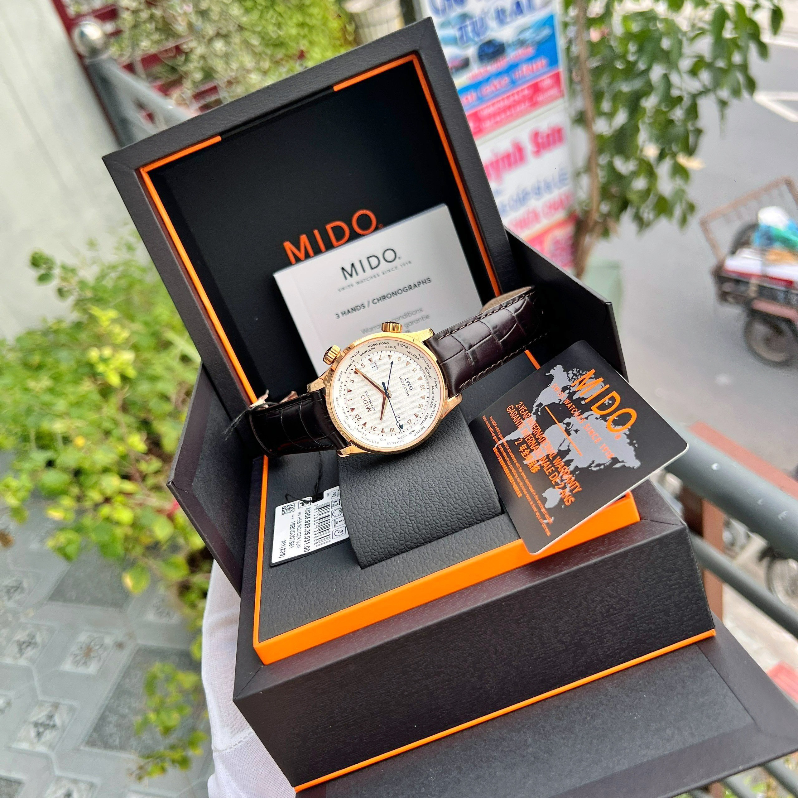 Đồng Hồ MIDO MULTIFORT GMT M005.929.36.031.00