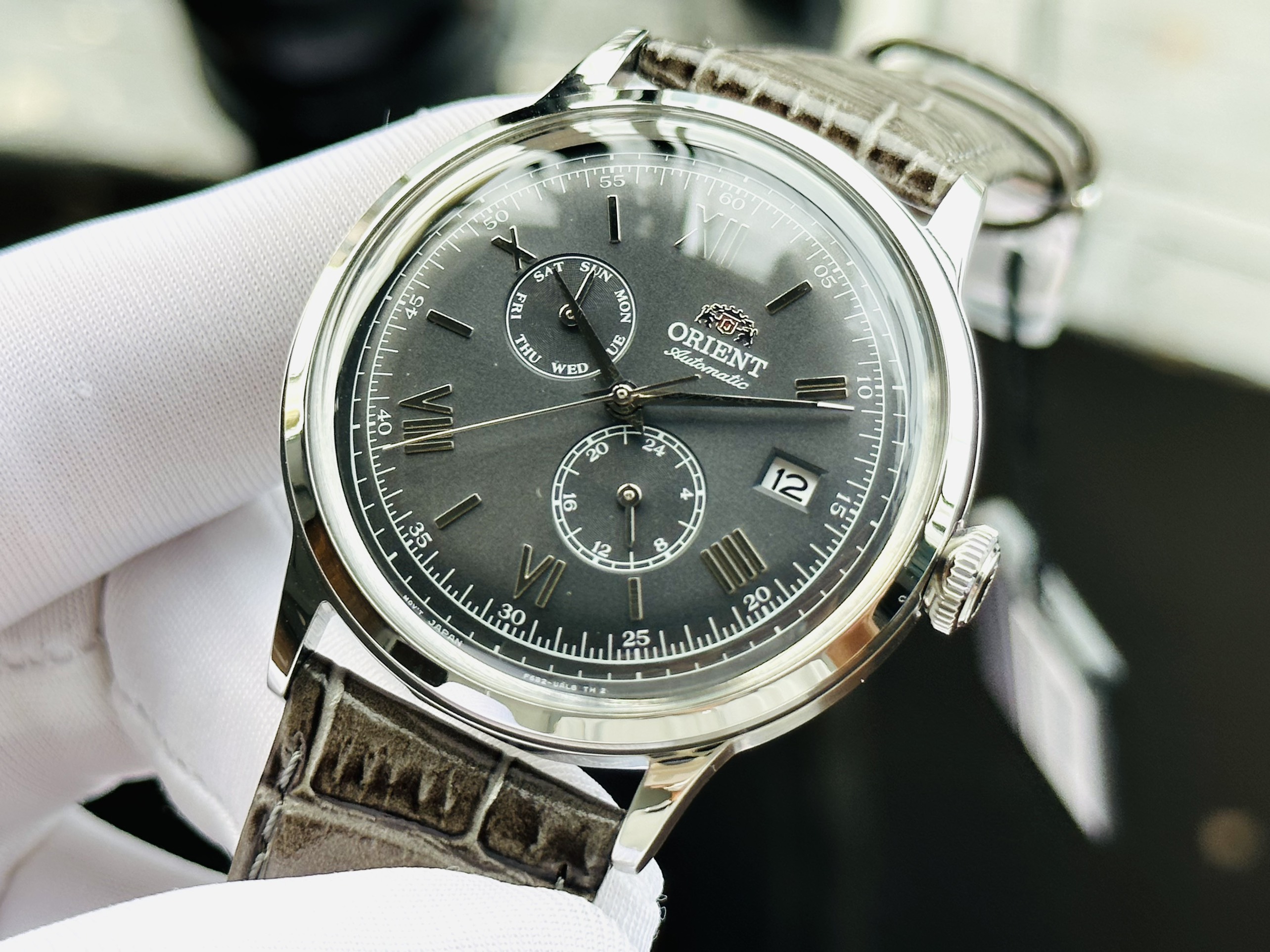 Đồng Hồ Orient bambino RA-AK0704N10B nhẹ nhàng thanh lịch cho anh em công sở