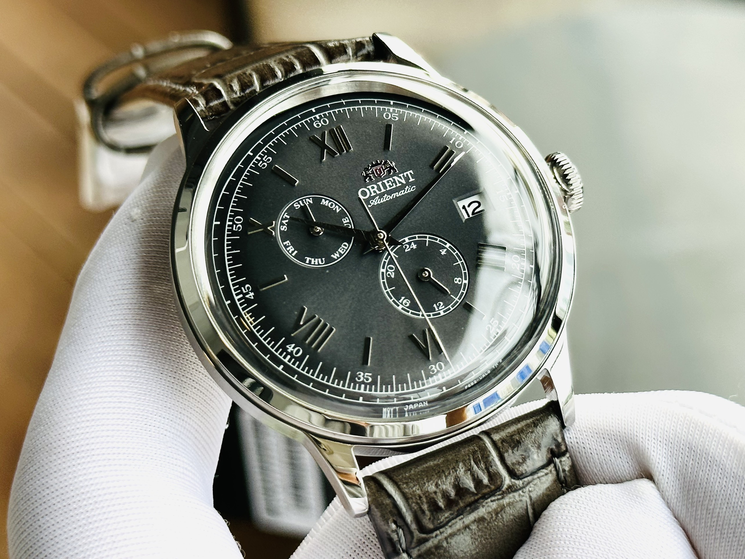 Đồng Hồ Orient bambino RA-AK0704N10B nhẹ nhàng thanh lịch cho anh em công sở