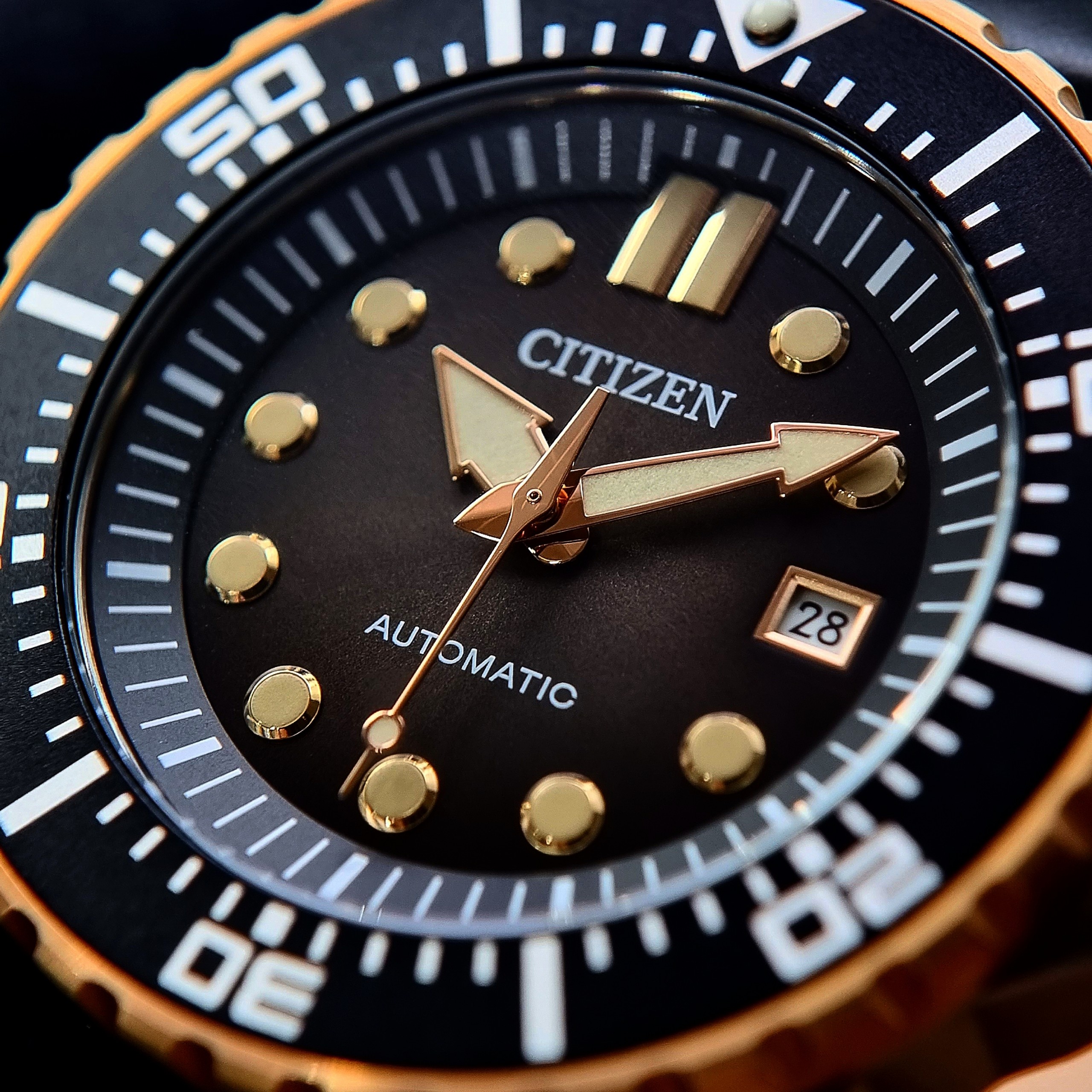 Đồng Hồ Nam Citizen Automatic Sport NJ0176-10E