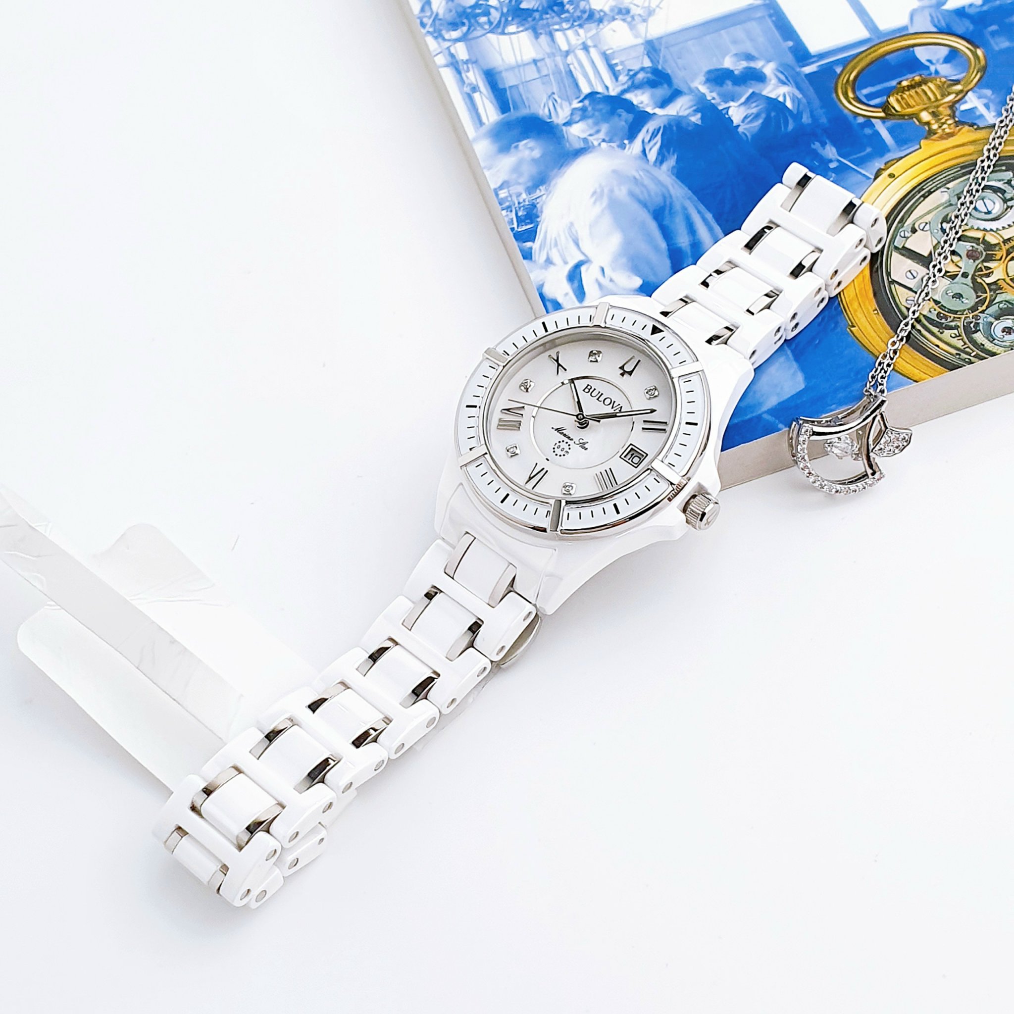 Đồng Hồ Bulova Marine Star Bạc xà cừ Mặt số kim cương