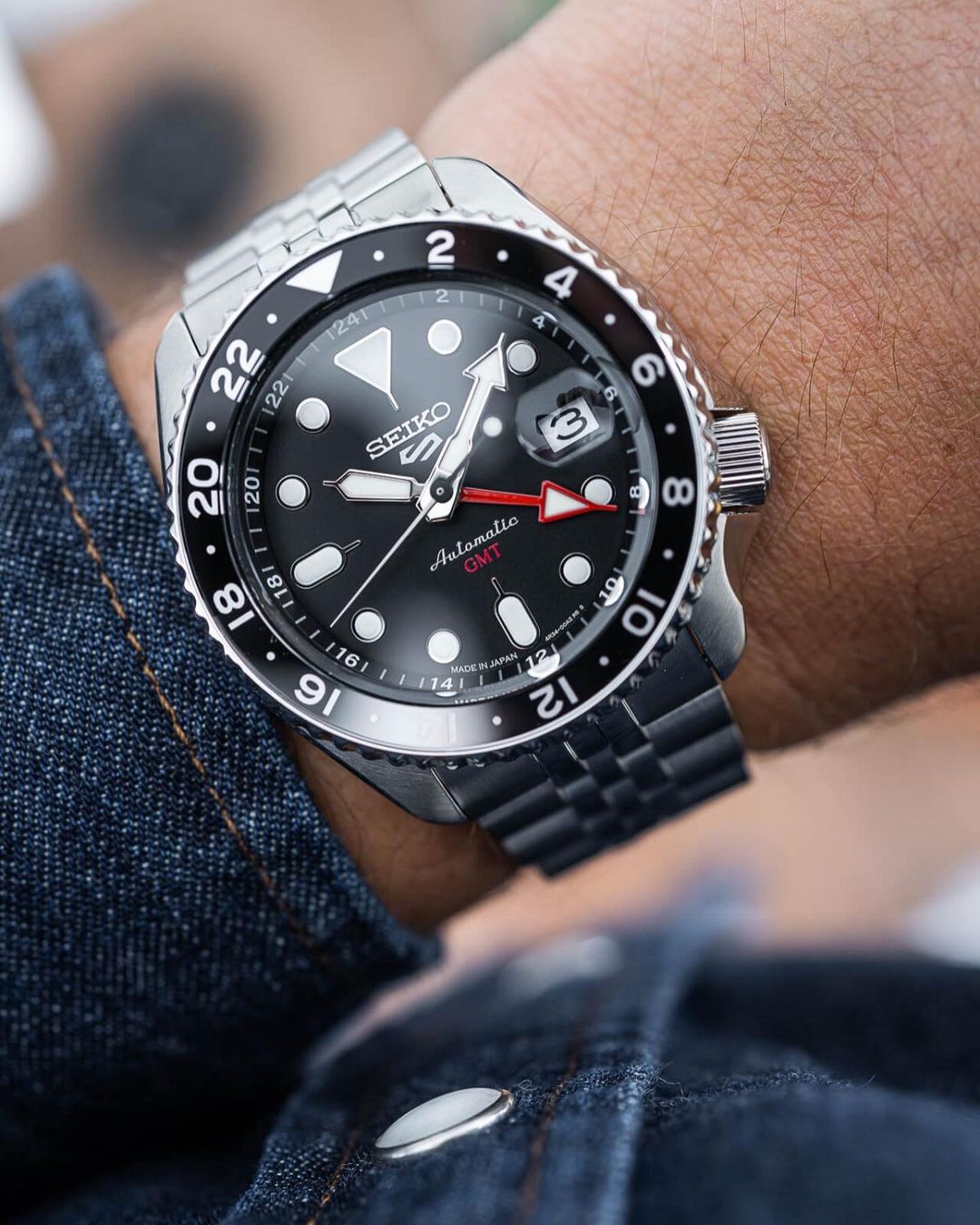 Đồng Hồ Seiko Sport Automatic GMT SSK001 - Mạnh Mẽ Vượt Thời Gian
