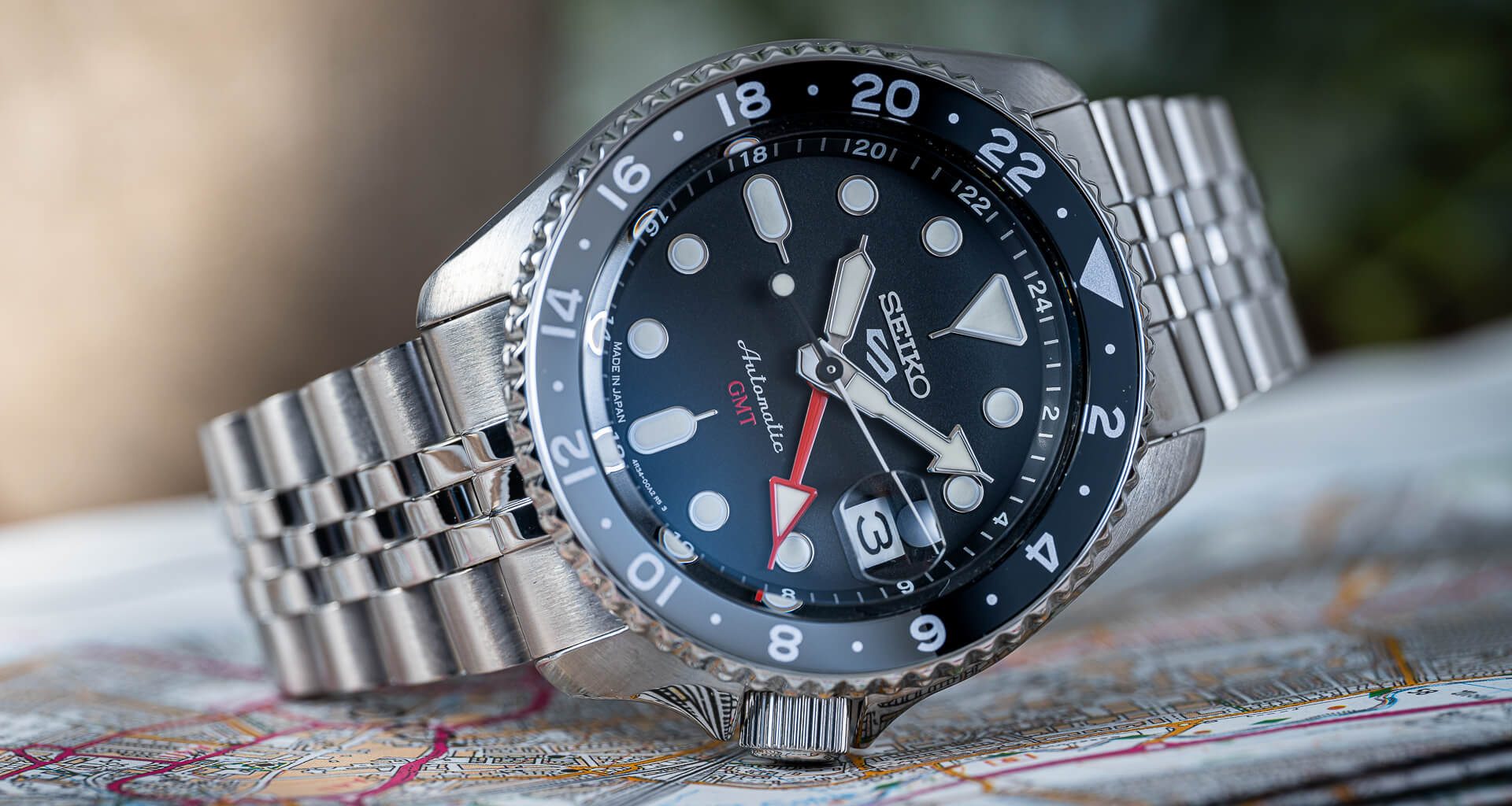 Đồng Hồ Seiko Sport Automatic GMT SSK001 - Mạnh Mẽ Vượt Thời Gian
