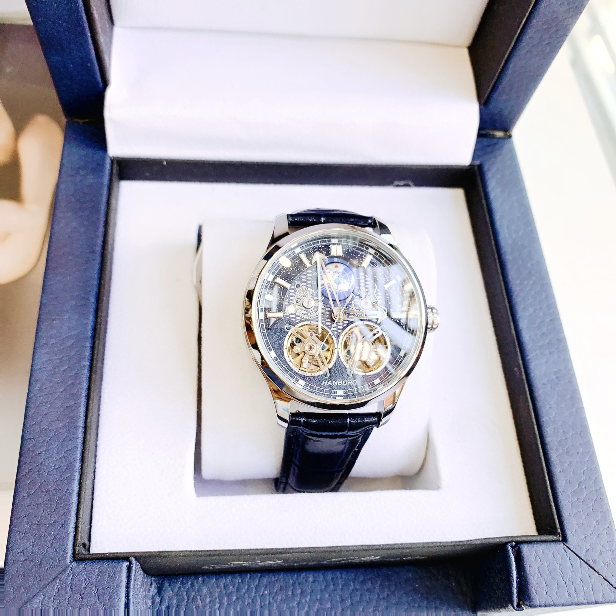 Đồng Hồ Hanboro By Huboler mẫu mới 2023 cập bến - Máy lộ cơ Skeleton độc đáo, mặt xanh thăm thẳm, sang trọng, đổi mới