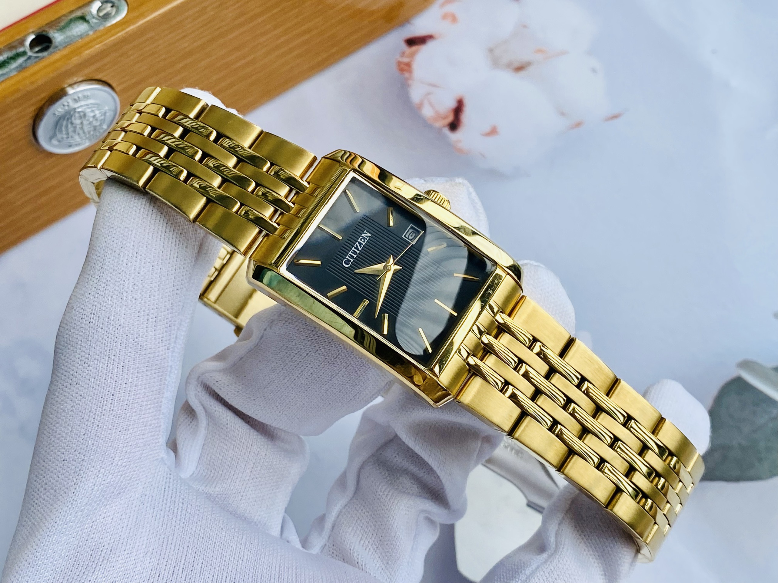 Đồng Hồ Nam Citizen BH1673-50E Đơn giản nhẹ nhàng nhưng không kém phần tinh tế