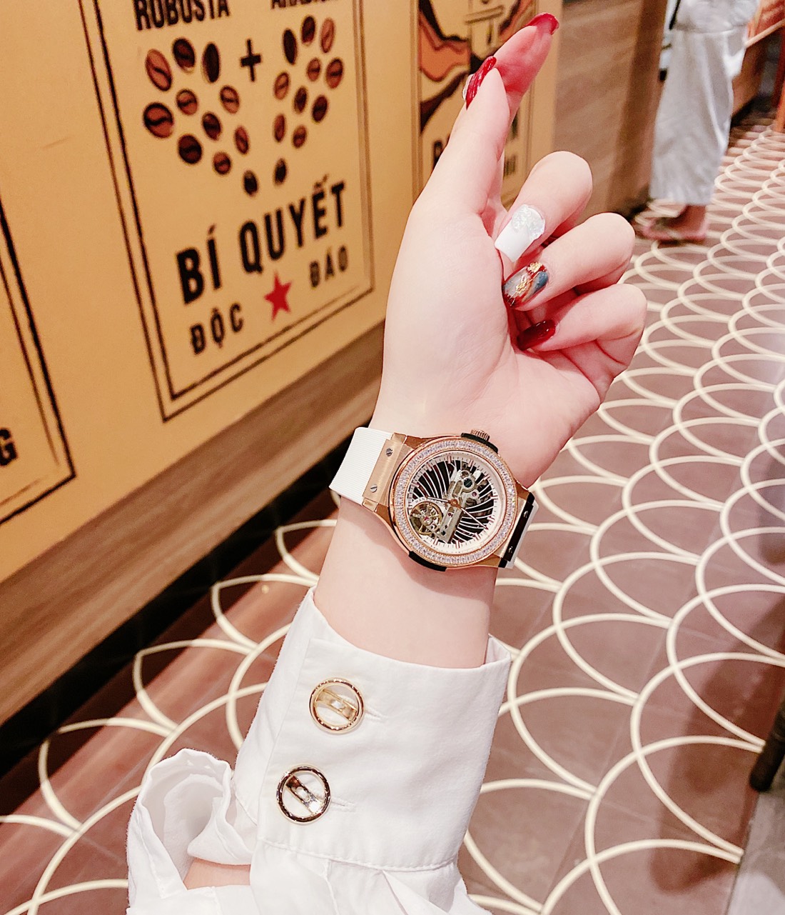 Đồng Hồ Cặp Huboler Hanboro mới - giá trị và tình cảm tăng dần theo thời gian