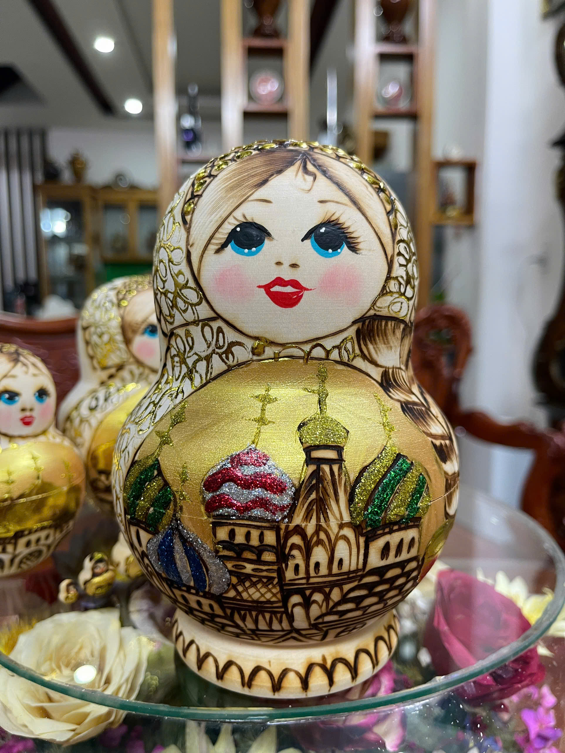 Búp Bê Matryoshka Nga – Biểu Tượng Gia Đình và Sự Gắn Kết Văn Hóa Nga BB044