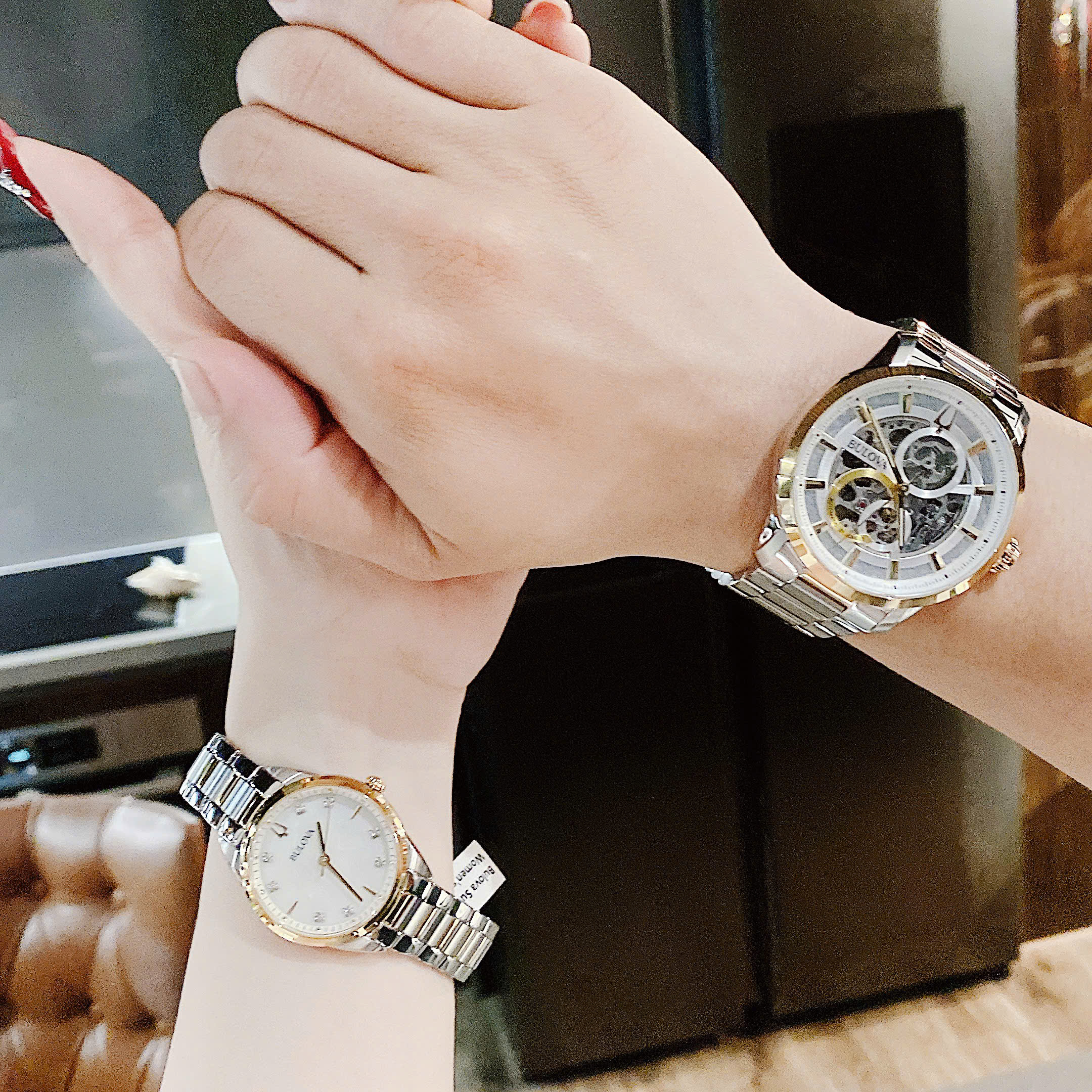 Đồng Hồ Đôi Bulova Skeleton 98A214 Nam & Bulova Sutton 98P184 Nữ Sự Kết Hợp Hoàn Hảo Giữa Cá Tính Nam Tính Và Thanh Lịch Nữ Tính