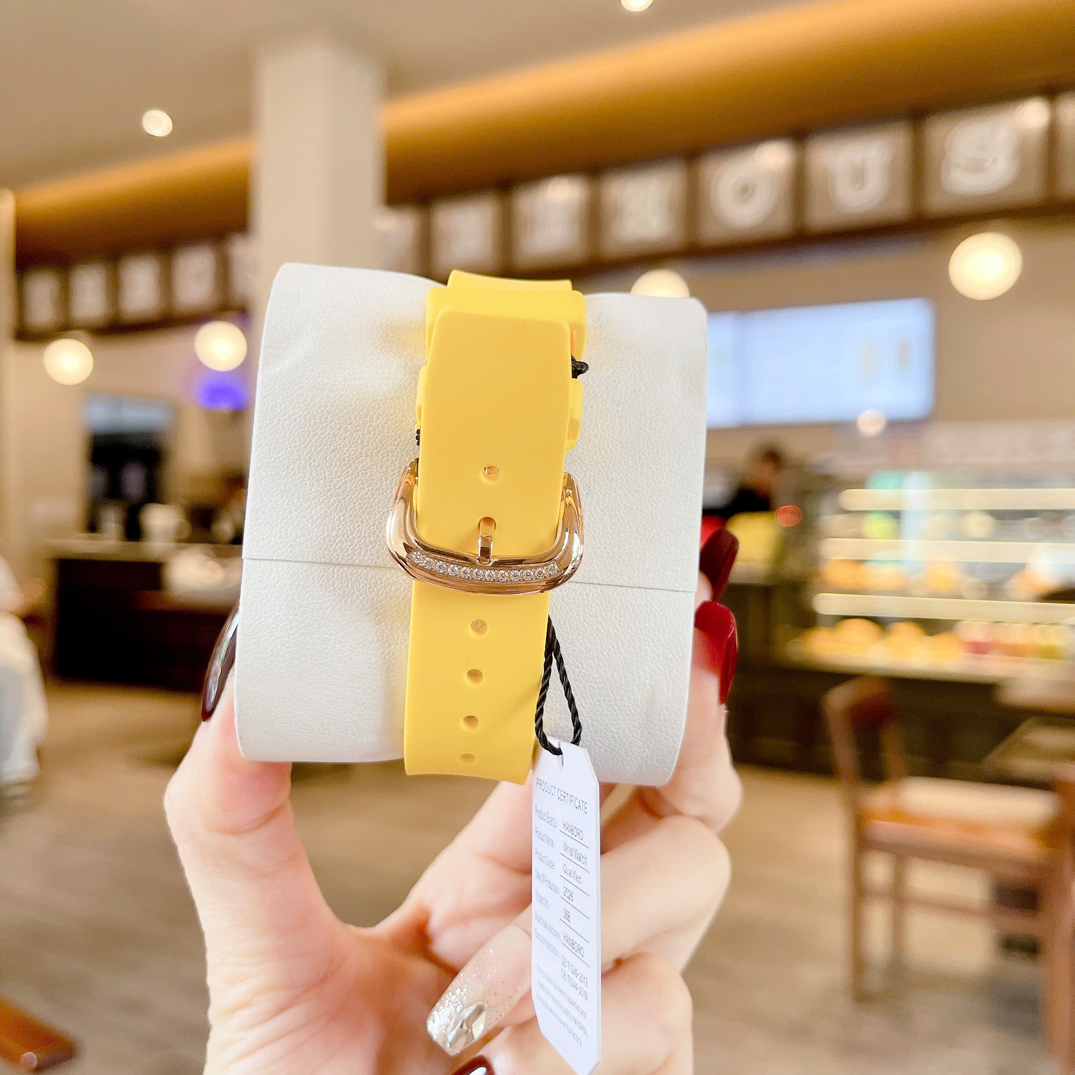 Đồng hồ nữ Hanboro by Huboler 2026 – Thiết kế tonneau thời thượng, cá tính và nổi bật trên cổ tay