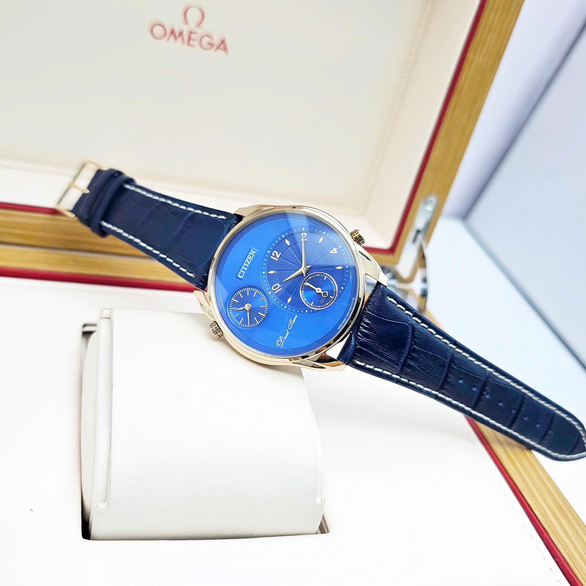 Đánh Giá Đồng Hồ Nam Citizen Quartz AO3033-00L – Phong Cách Hiện Đại Với Mặt Xanh Lịch Lãm Và Độ Chính