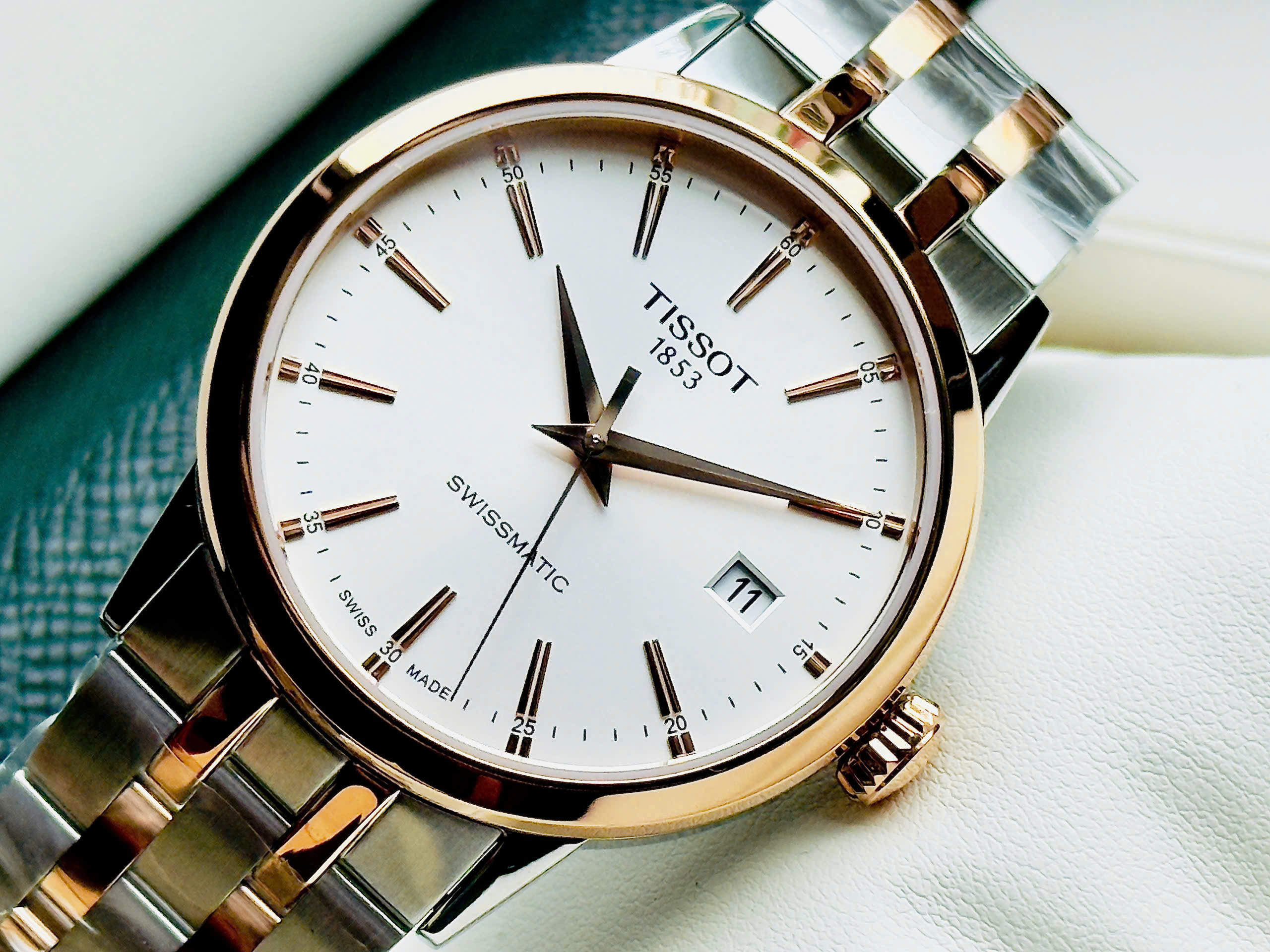 Đánh giá Đồng Hồ Nam Tissot Dream Automatic T129.407.22.031.00 – Thanh Lịch, Sang Trọng Với Bộ Máy Powermatic 80 Trữ Cót 72 Giờ