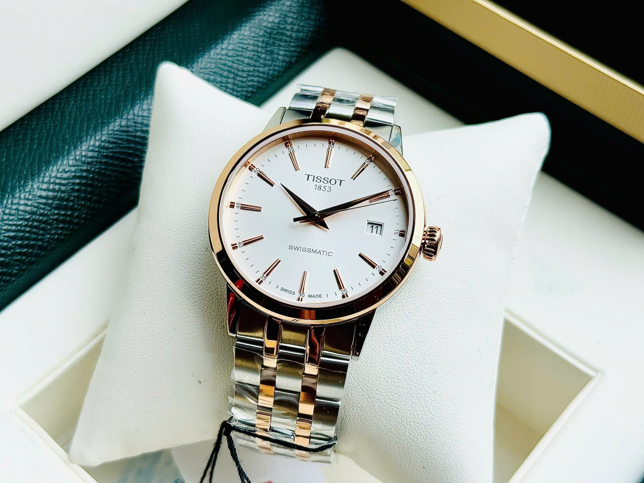 Đánh giá Đồng Hồ Nam Tissot Dream Automatic T129.407.22.031.00 – Thanh Lịch, Sang Trọng Với Bộ Máy Powermatic 80 Trữ Cót 72 Giờ