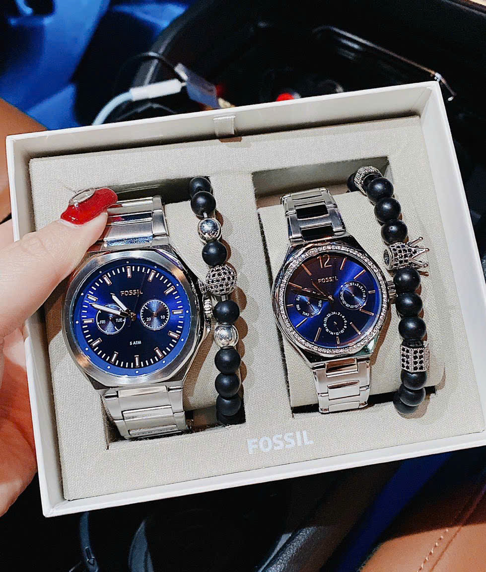 Đồng Hồ Cặp Đôi Fossil BQ2751 – Tone Silver Mặt Xanh, Thiết Kế Sang Trọng Cho Cặp Đôi