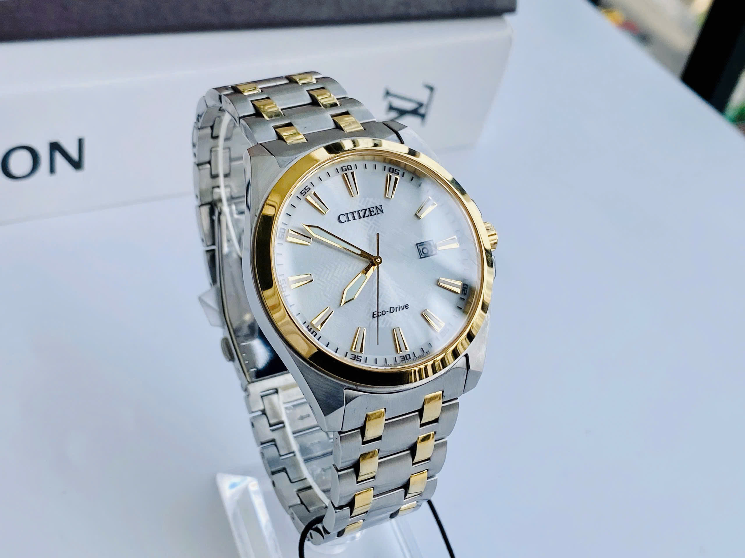 Đồng Hồ Đôi Citizen Eco-Drive BM7534-59A & EO1224-54D – Cặp Đôi Thanh Lịch, Sang Trọng Và Tiện Dụng