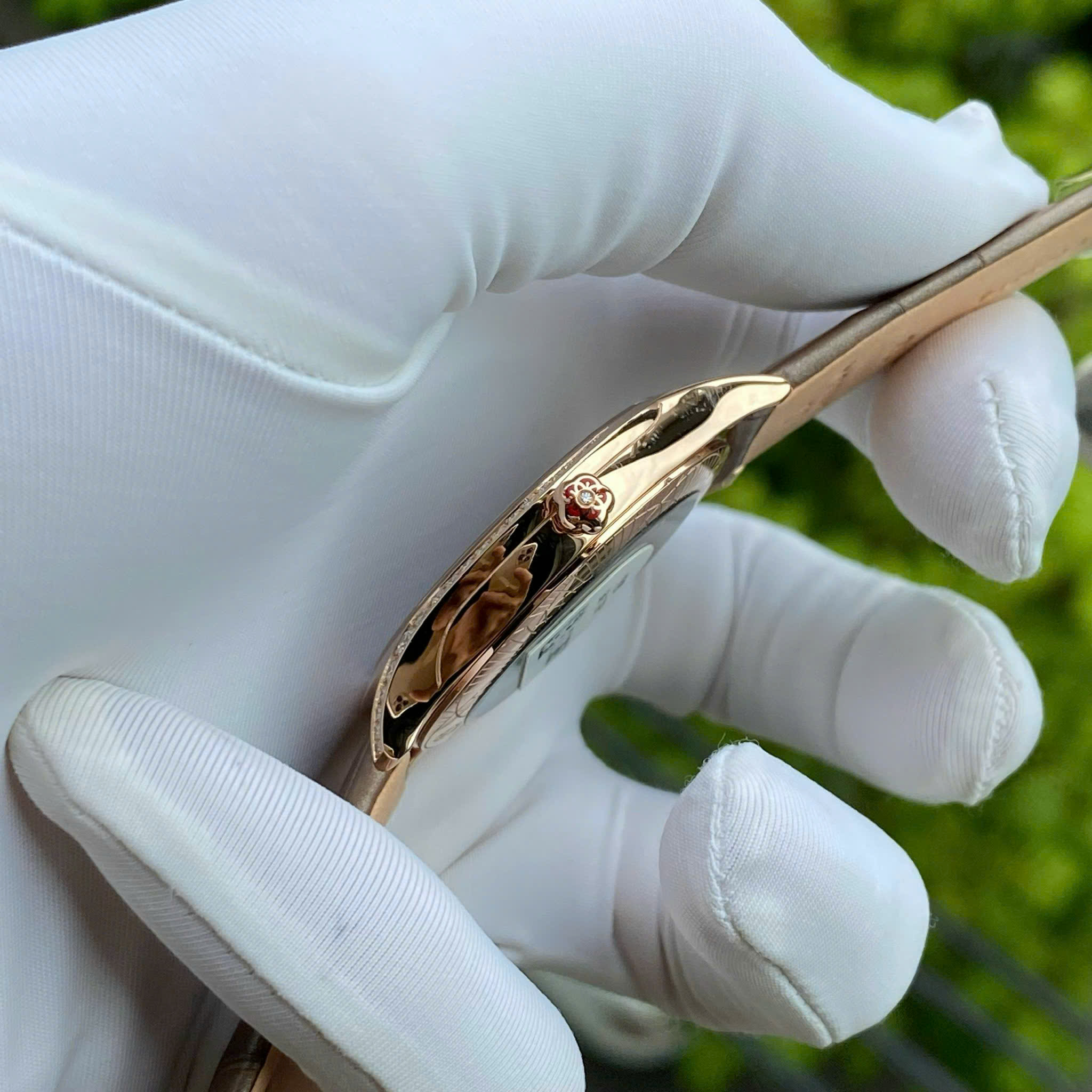 Đồng Hồ OMEGA De Ville Trésor 428.58.36.60.13.001 Nữ 18K Sedna Gold Mặt Nâu Kim Cương