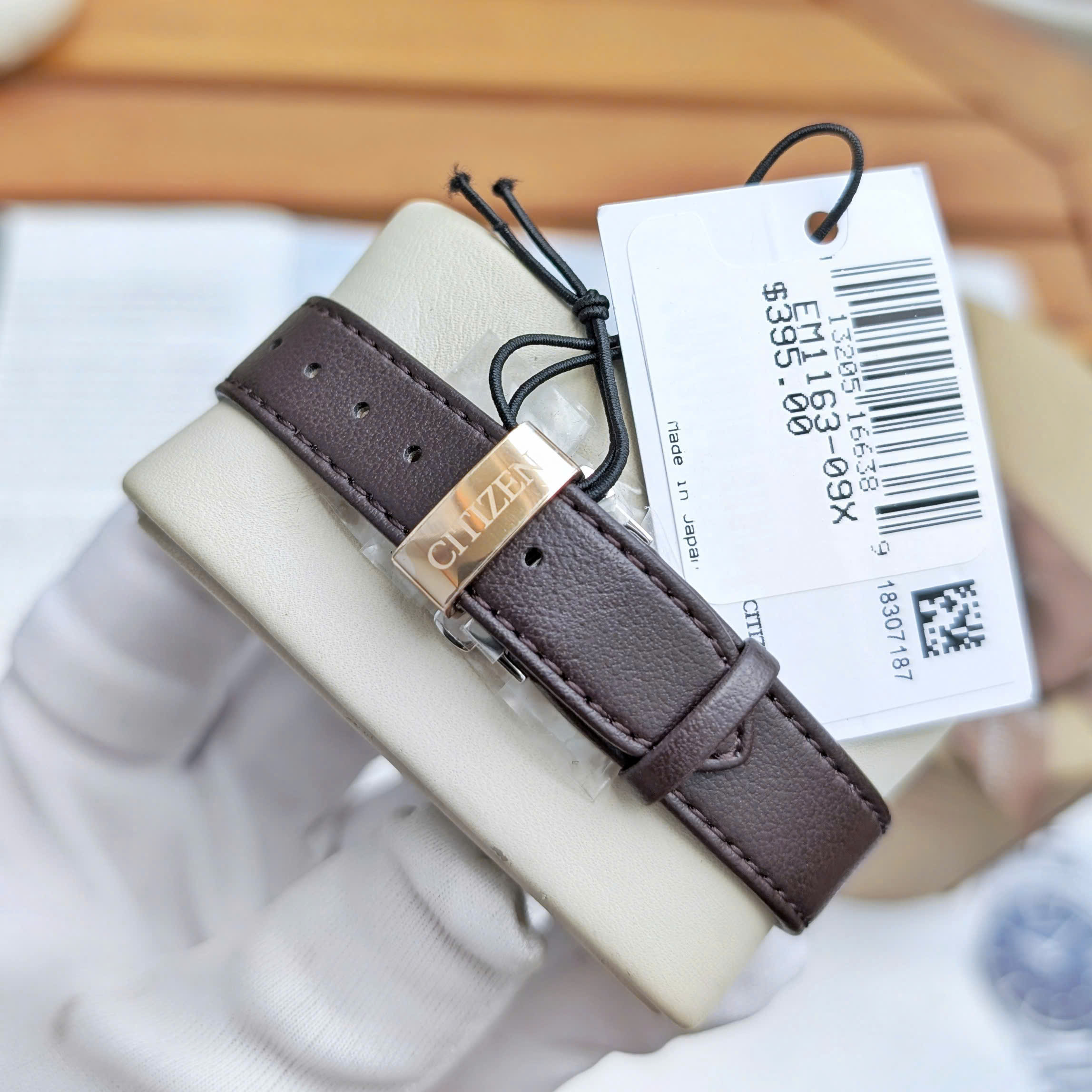 Đồng Hồ Citizen L Ceci Eco-Drive EM1163-09X Nữ Mặt Nâu Chocolate, Kính Sapphire, Vỏ Vàng Hồng