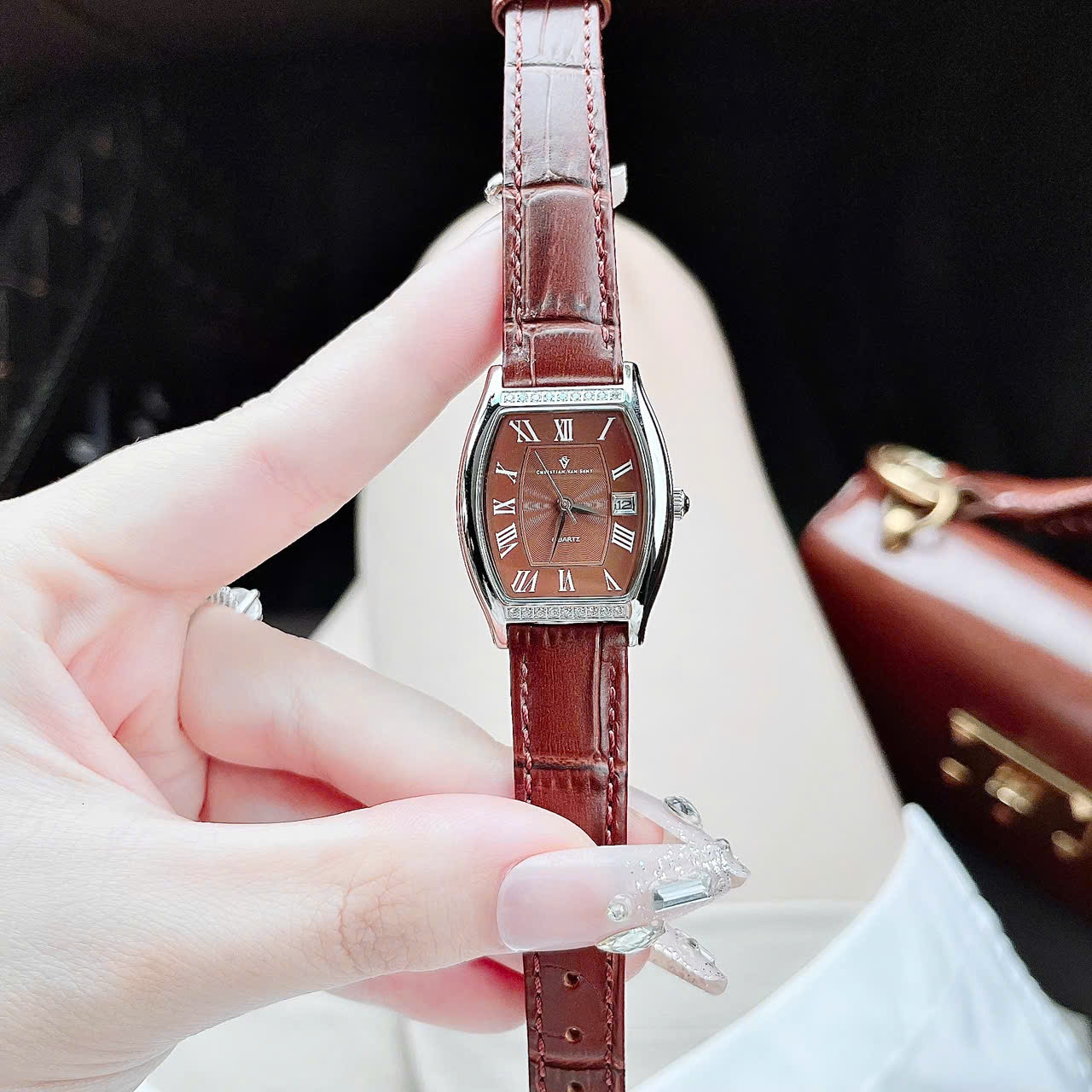 +80 Mẫu Đồng Hồ Nữ Christian Van Sant Chính Hãng – Danh Sách Mã Được Chọn Lọc