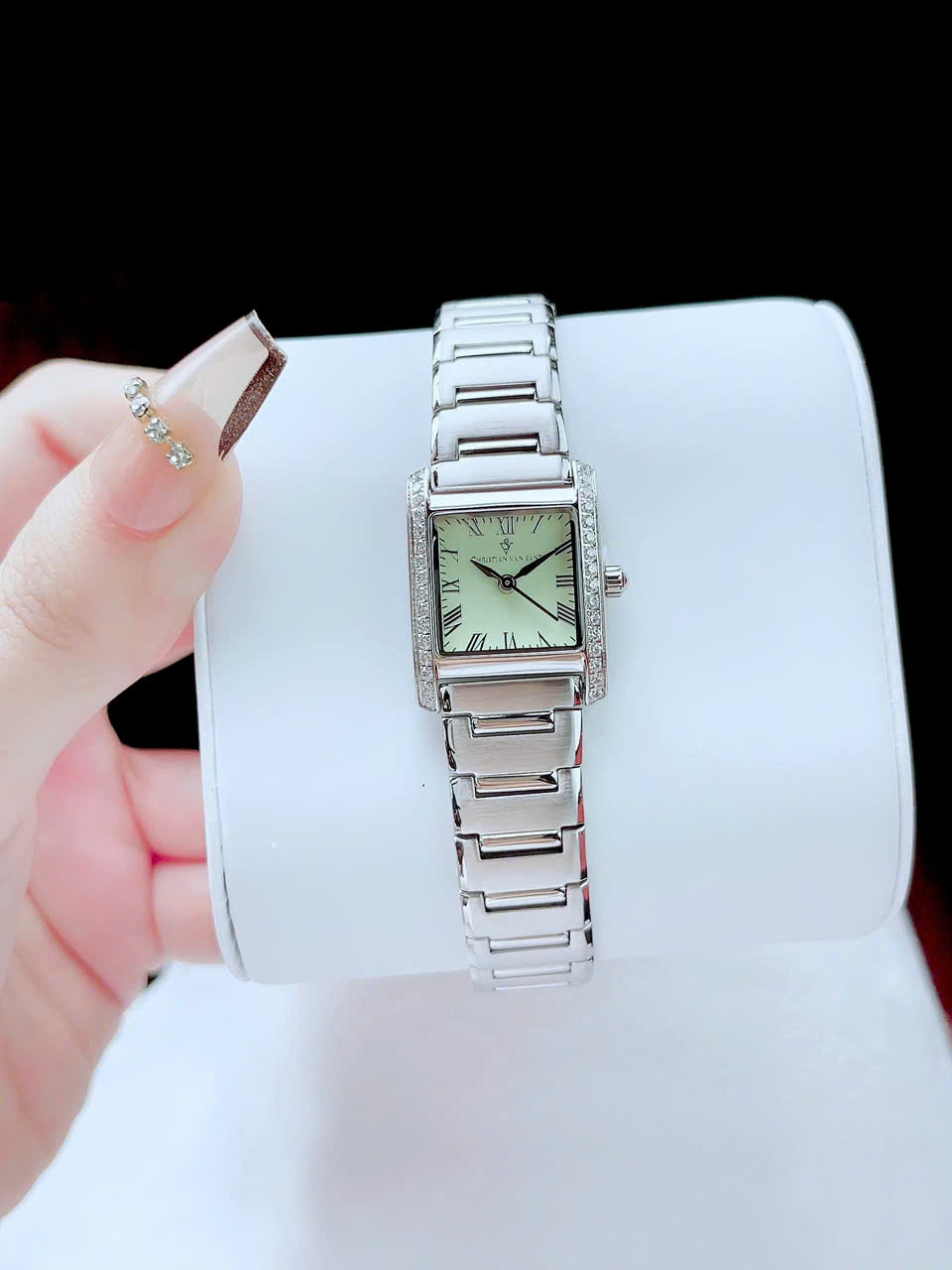 +80 Mẫu Đồng Hồ Nữ Christian Van Sant Chính Hãng – Danh Sách Mã Được Chọn Lọc