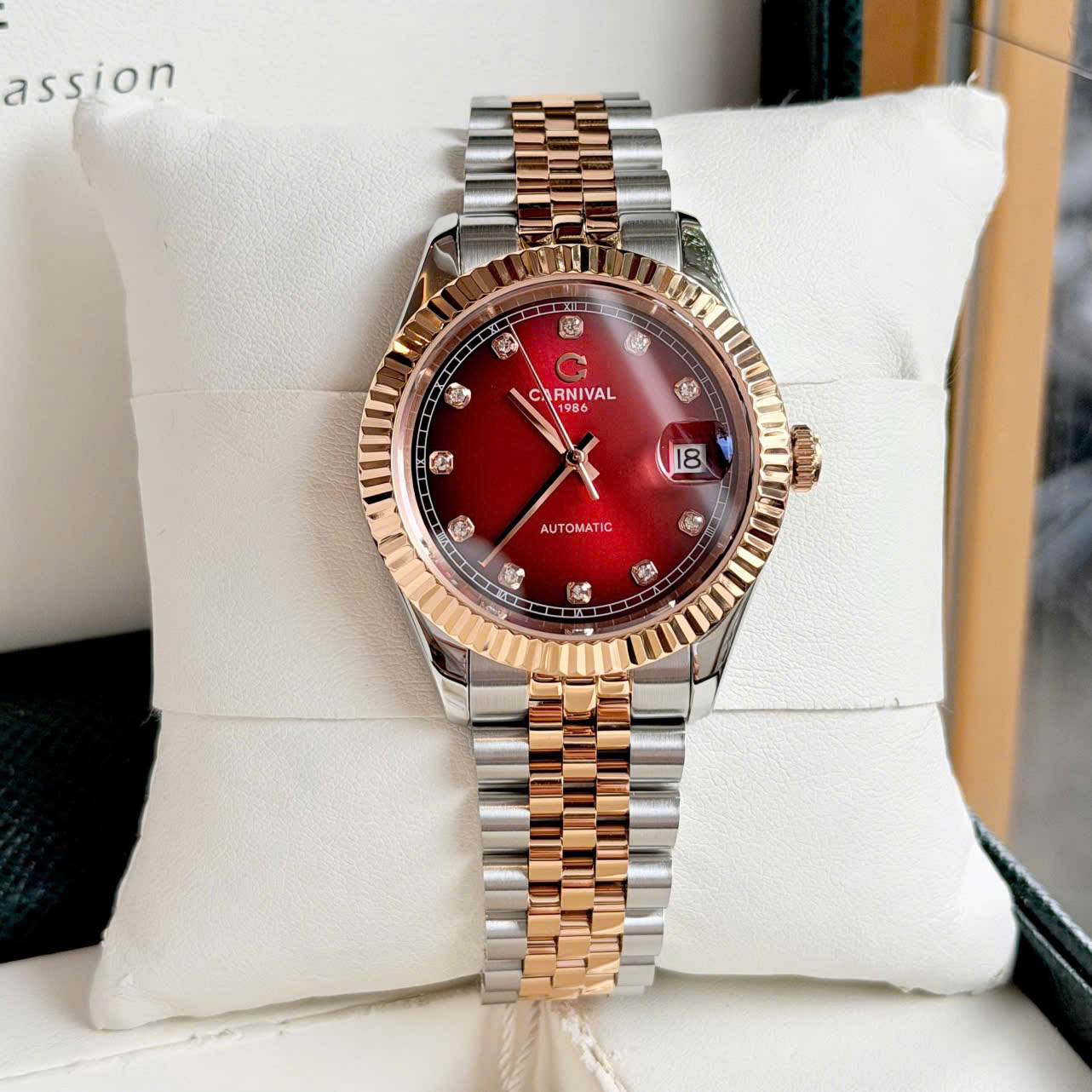 40+ Mẫu Đồng Hồ Carnival 8250G 38mm Automatic Sapphire – Đa Dạng Màu Sắc, Thiết Kế Thanh Lịch đủ mẫu