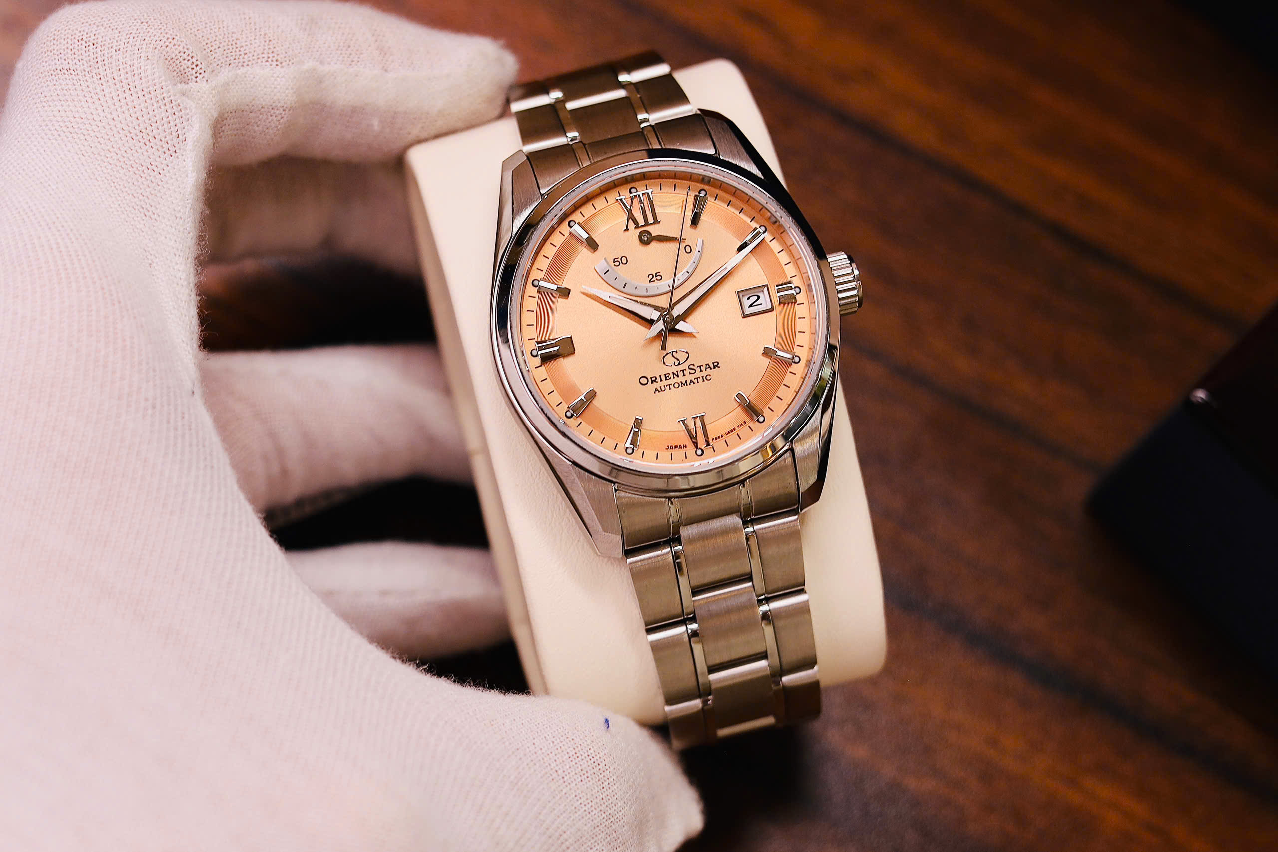 Đồng hồ Orient Star Mechanical Contemporary Standard RE-AU0108G00B – Vẻ đẹp cơ khí Nhật Bản trong gam màu đồng đầy chiều sâu