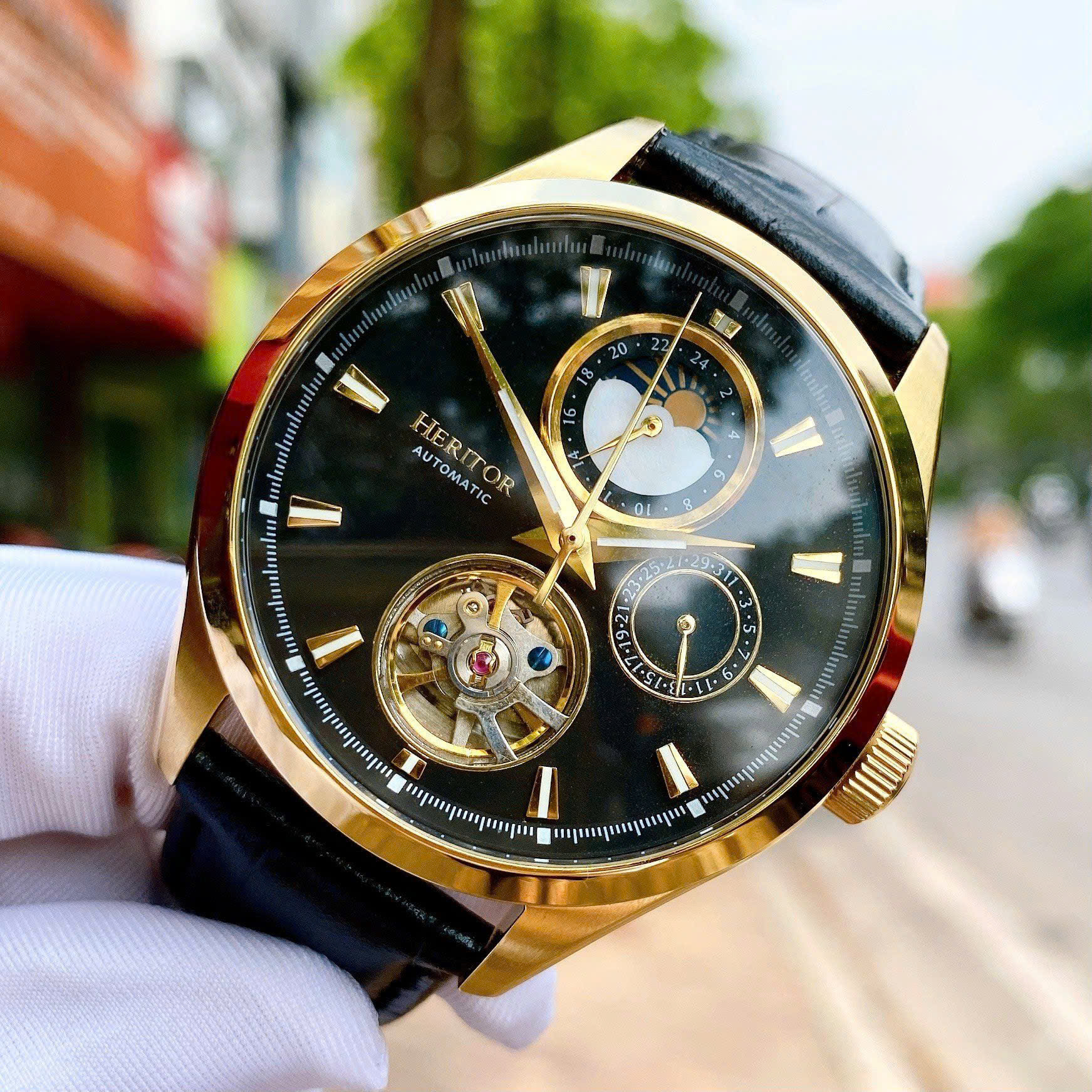 Đồng hồ Heritor Sebastian Automatic HR6903 – Phong cách quý ông hiện đại với bộ máy cơ automatic đầy cuốn hút