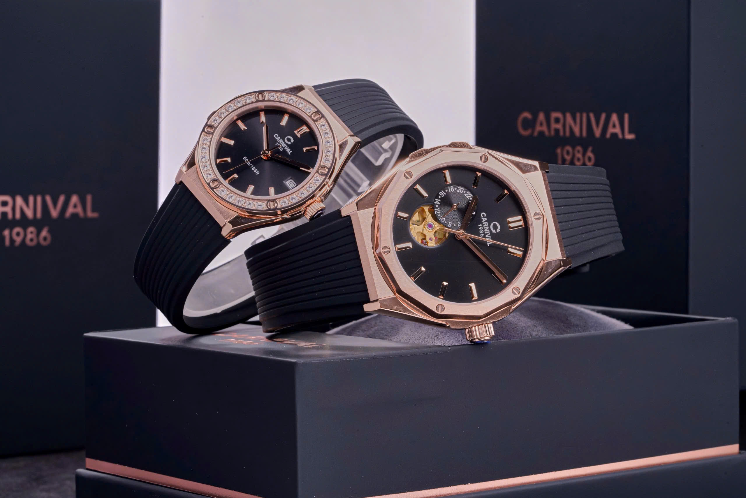 Đồng hồ đôi Carnival 8189G-VH-DCS-D & 8168L2-VH-DCS-D – Set couple thể thao sang trọng, lựa chọn hoàn hảo cho cặp đôi hiện đại
