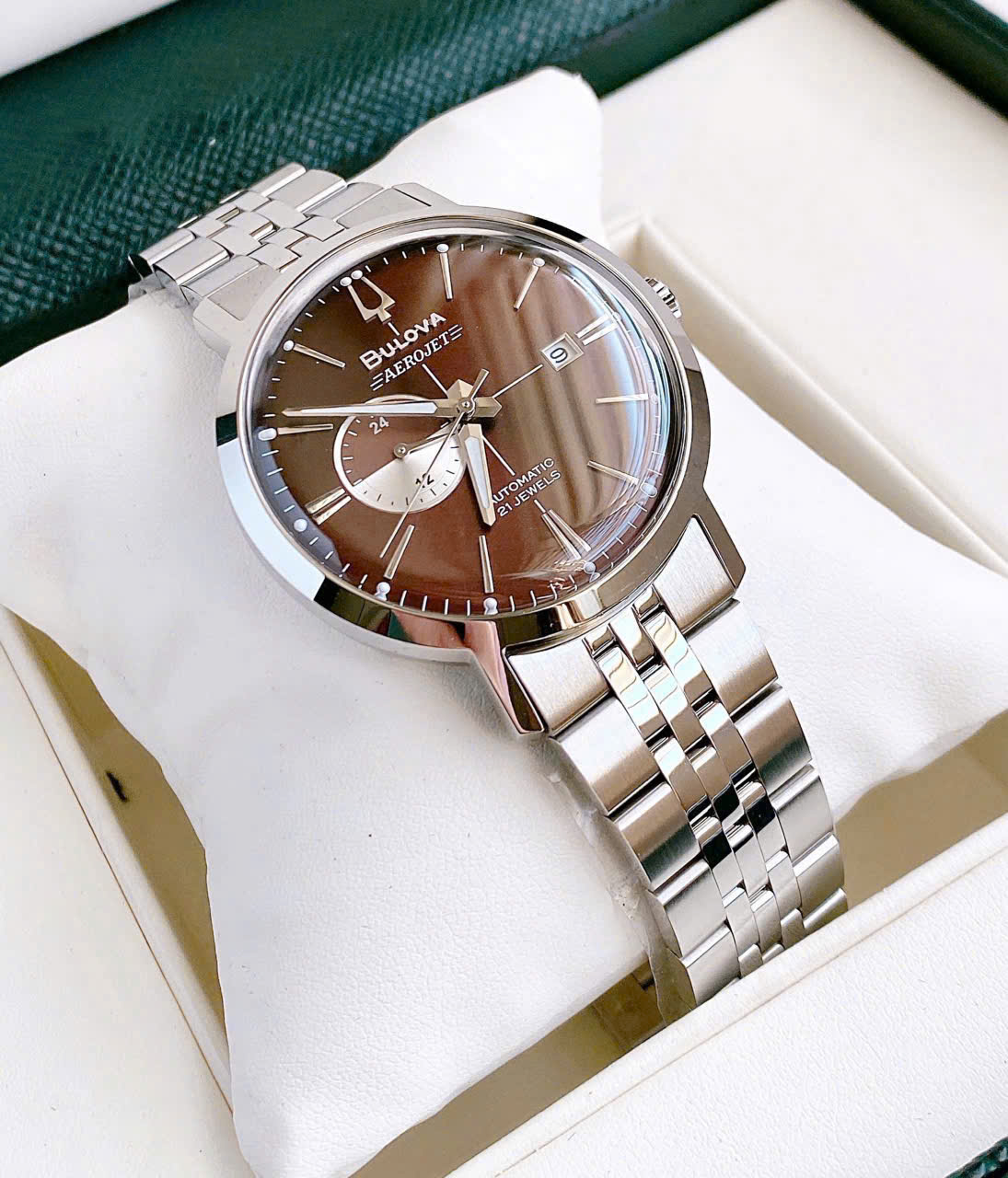 Đồng Hồ Bulova Aerojet Automatic 96B375 – Mặt Số Chocolate Thanh Lịch, Open Heart Đầy Cuốn Hút
