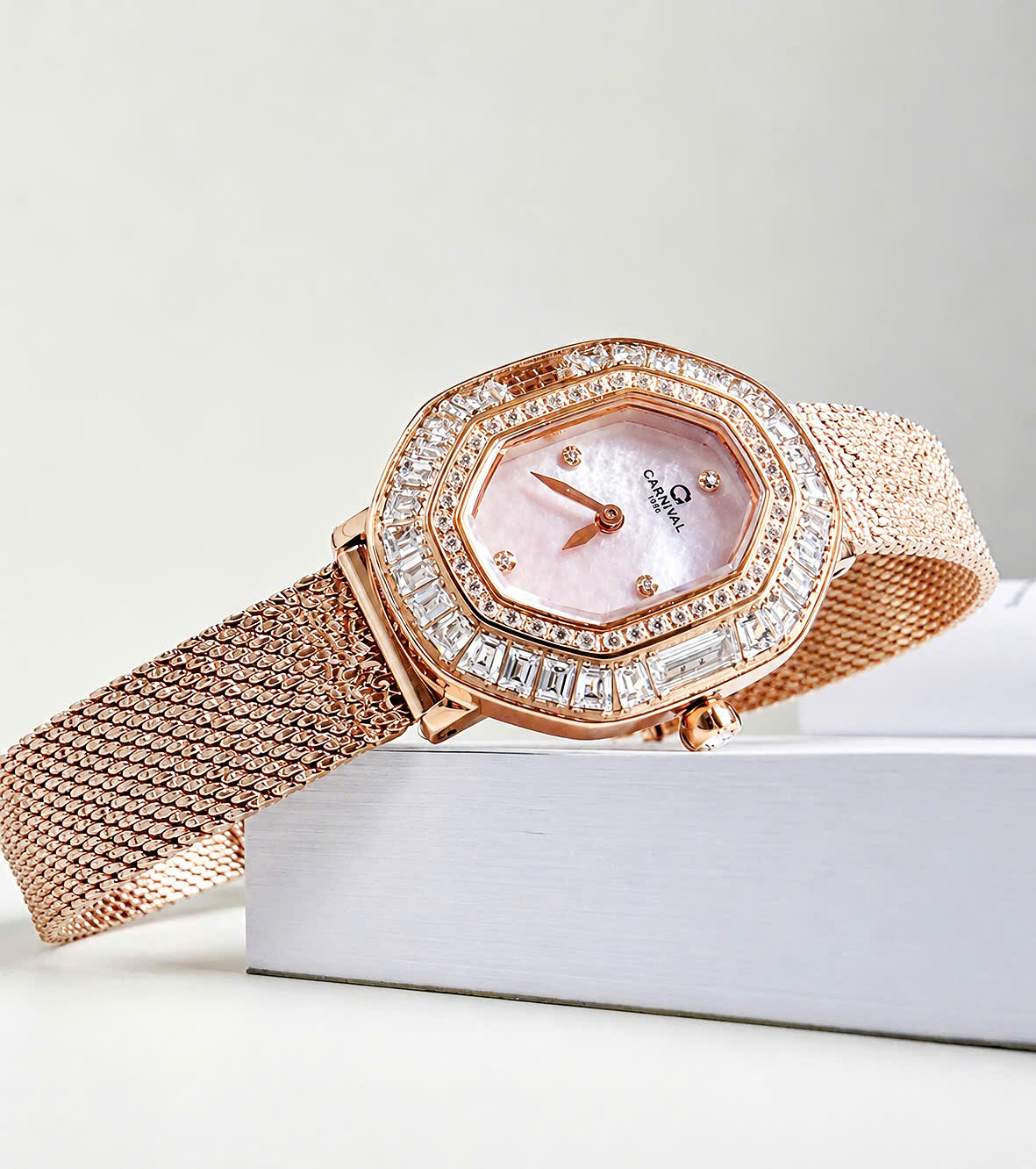 Đồng Hồ Nữ Carnival 8237L-VH-HK – Mặt Hồng Khảm Sang Trọng, Máy Quartz Thụy Sĩ, Dây Mesh Cao Cấp