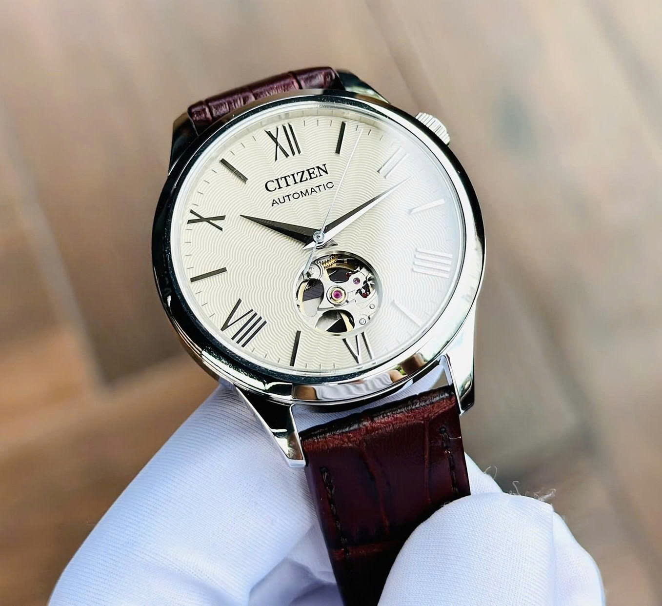 Đánh Giá Đồng Hồ Citizen Automatic Open Heart NH9130-17A – Thiết Kế Retro Cổ Điển, Lộ Máy Hai Mặt Và Cực Kỳ Đáng Giá Trong Tầm Giá