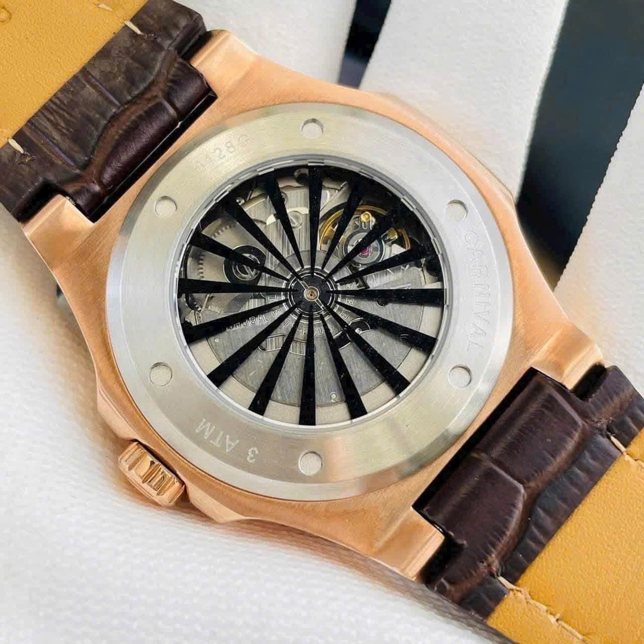 Đồng Hồ Carnival 8128G Automatic Japan – Open Heart Dáng Vuông, Phong Cách Thể Thao Sang Trọng
