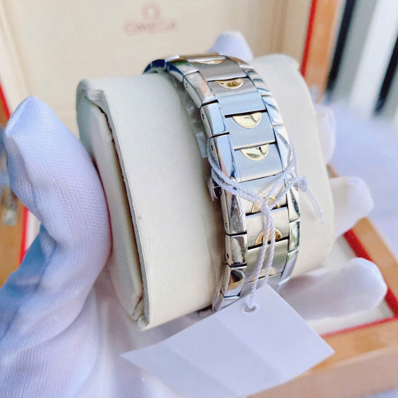 Đồng hồ Movado Luno Sport Two-tone 0606906 dành cho nam – Sự kết hợp hoàn hảo giữa sang trọng và thể thao