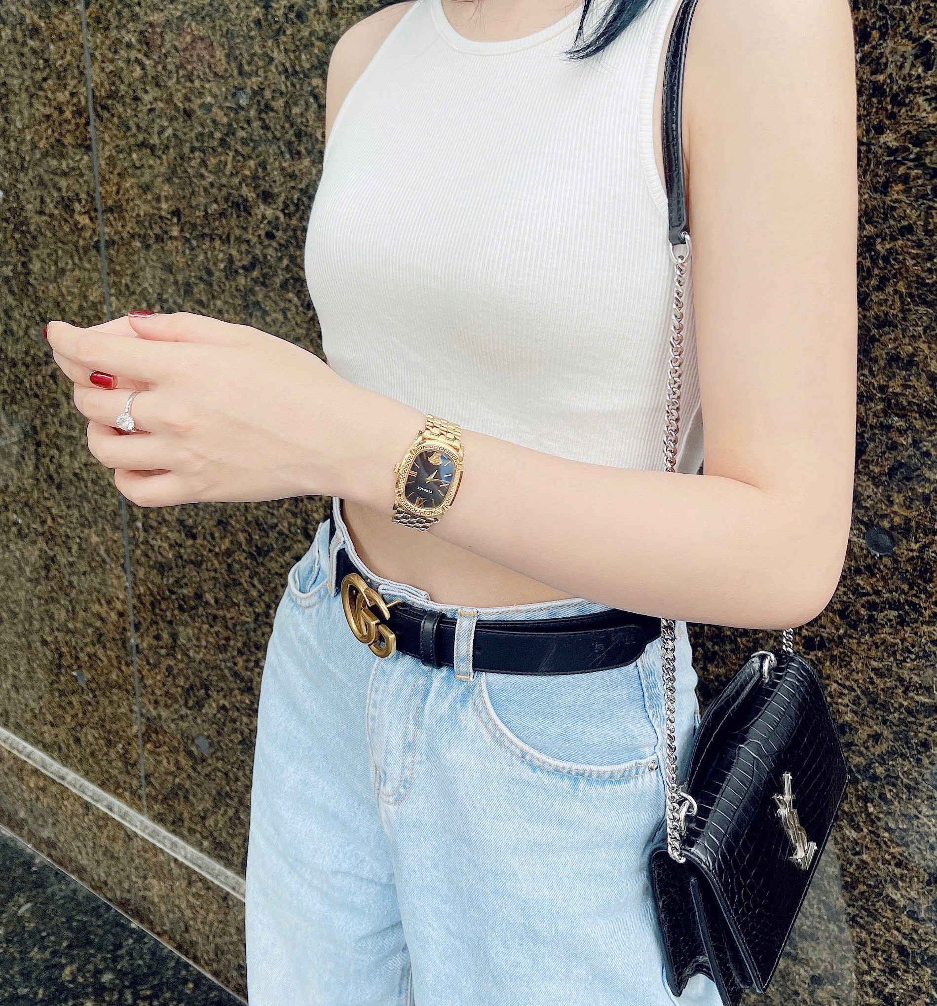 Đồng hồ Versace Couture demi gold mặt xanh – Thiết kế sang trọng chuẩn Swiss Made, bản hiếm đáng sở hữu