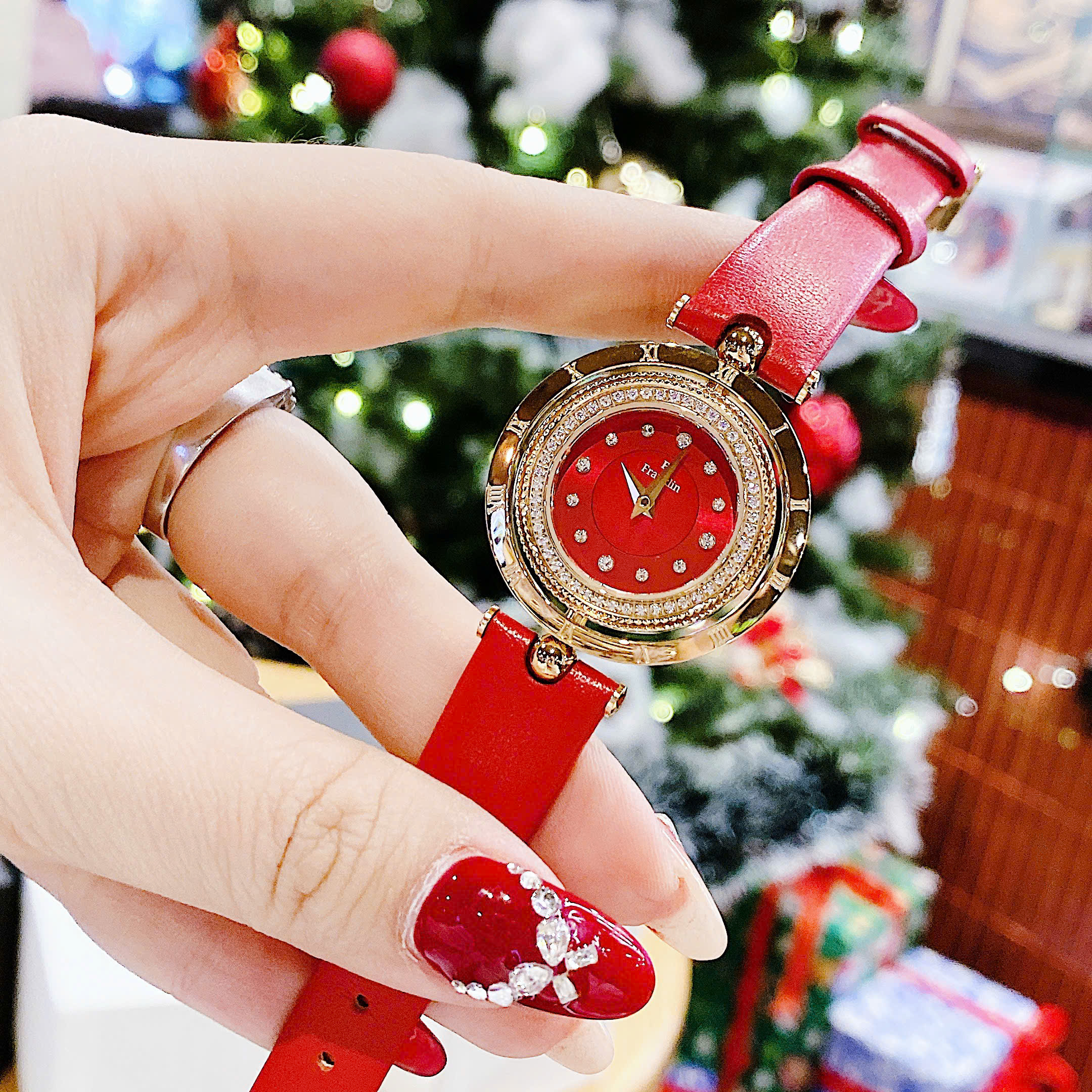 Đồng Hồ FL5489 Franklin Phiên Bản EON Xoay 360° – Thiết Kế Độc Quyền, Đẹp Bất Bại Cho Phái Nữ