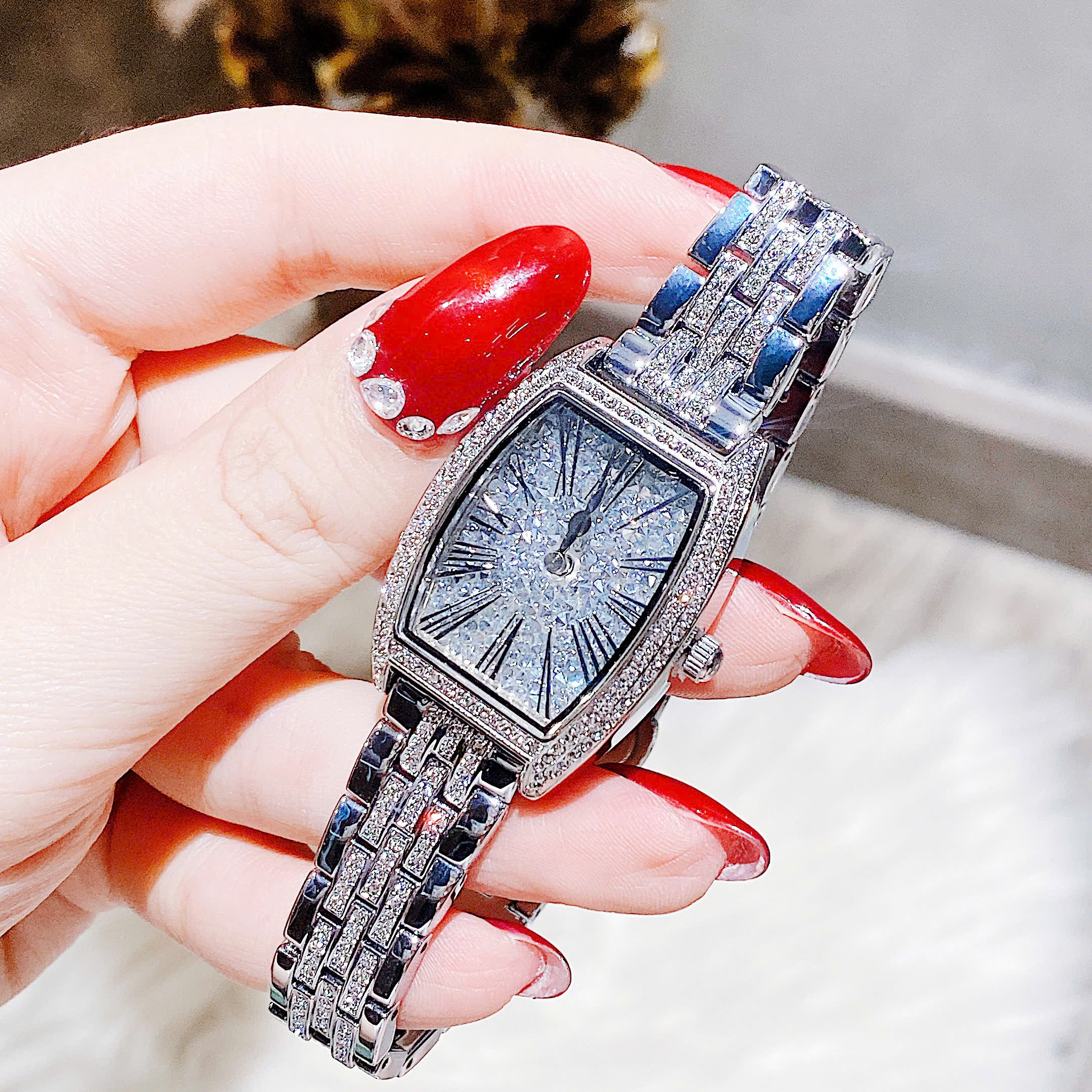 Đồng Hồ Franklin New 2026 Nữ Size 29mm Đính Đá Cao Cấp – Thiết Kế Sang Trọng Lấp Lánh Dành Cho Quý Cô Hiện Đại