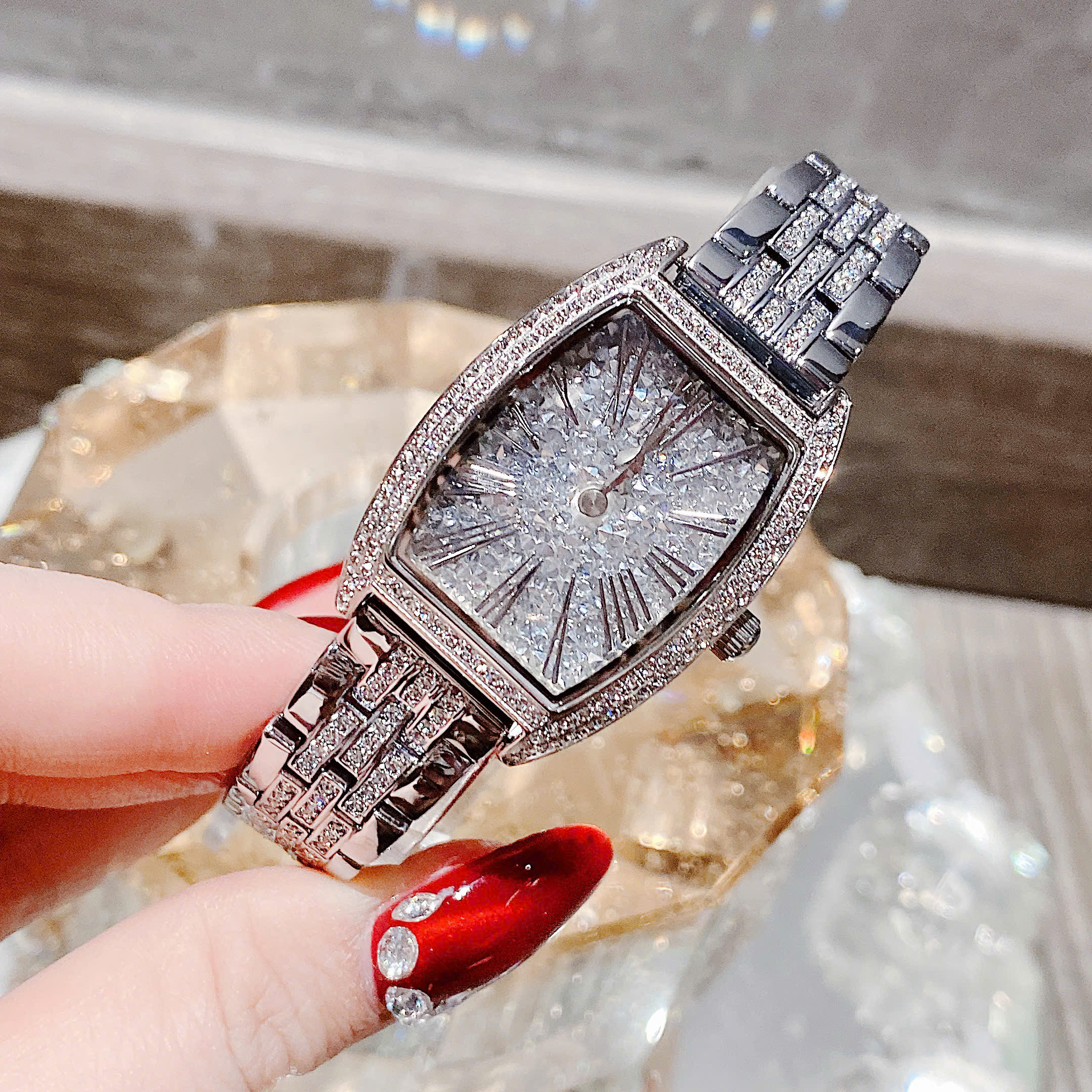 Đồng Hồ Franklin New 2026 Nữ Size 29mm Đính Đá Cao Cấp – Thiết Kế Sang Trọng Lấp Lánh Dành Cho Quý Cô Hiện Đại