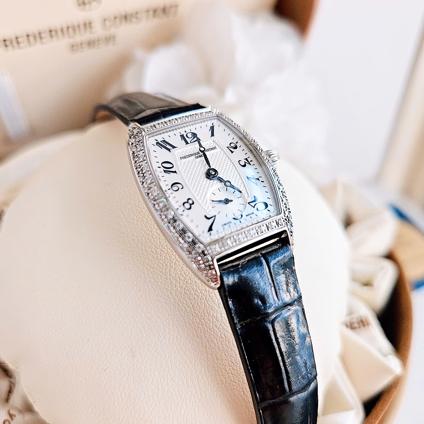 Đồng hồ Frederique Constant Art Deco Mini Diamonds FC-235APWUS1T2D26