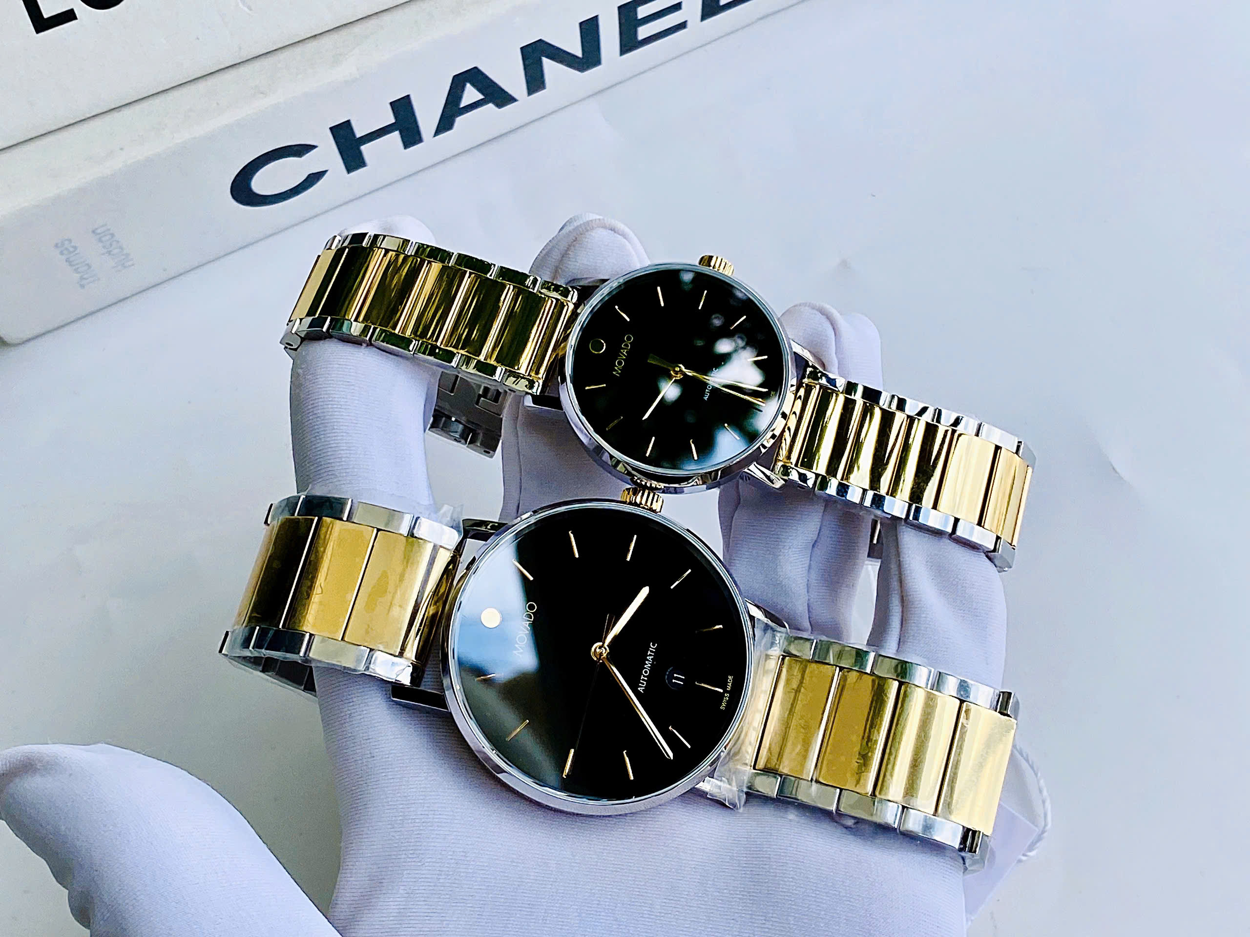 Đồng hồ Movado Museum Classic Automatic cặp đôi – Phiên bản hiếm, thiết kế sang trọng, đậm dấu ấn biểu tượng