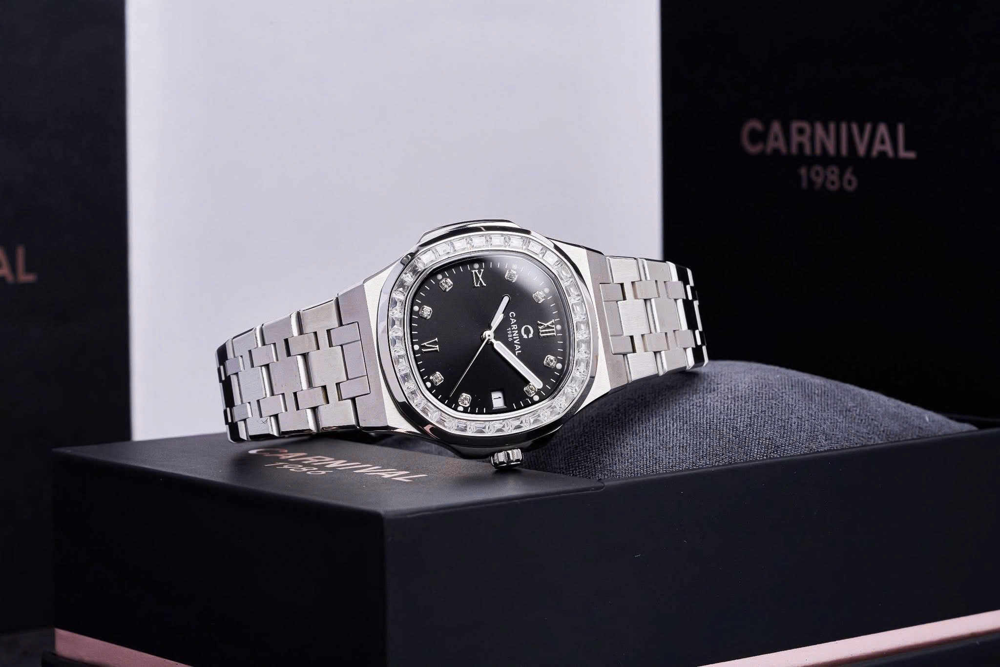 +28 mẫu Đồng hồ Carnival nữ 2026 – 8160L2: Vẻ đẹp sang trọng chuẩn Patek Philippe cho quý cô hiện đại