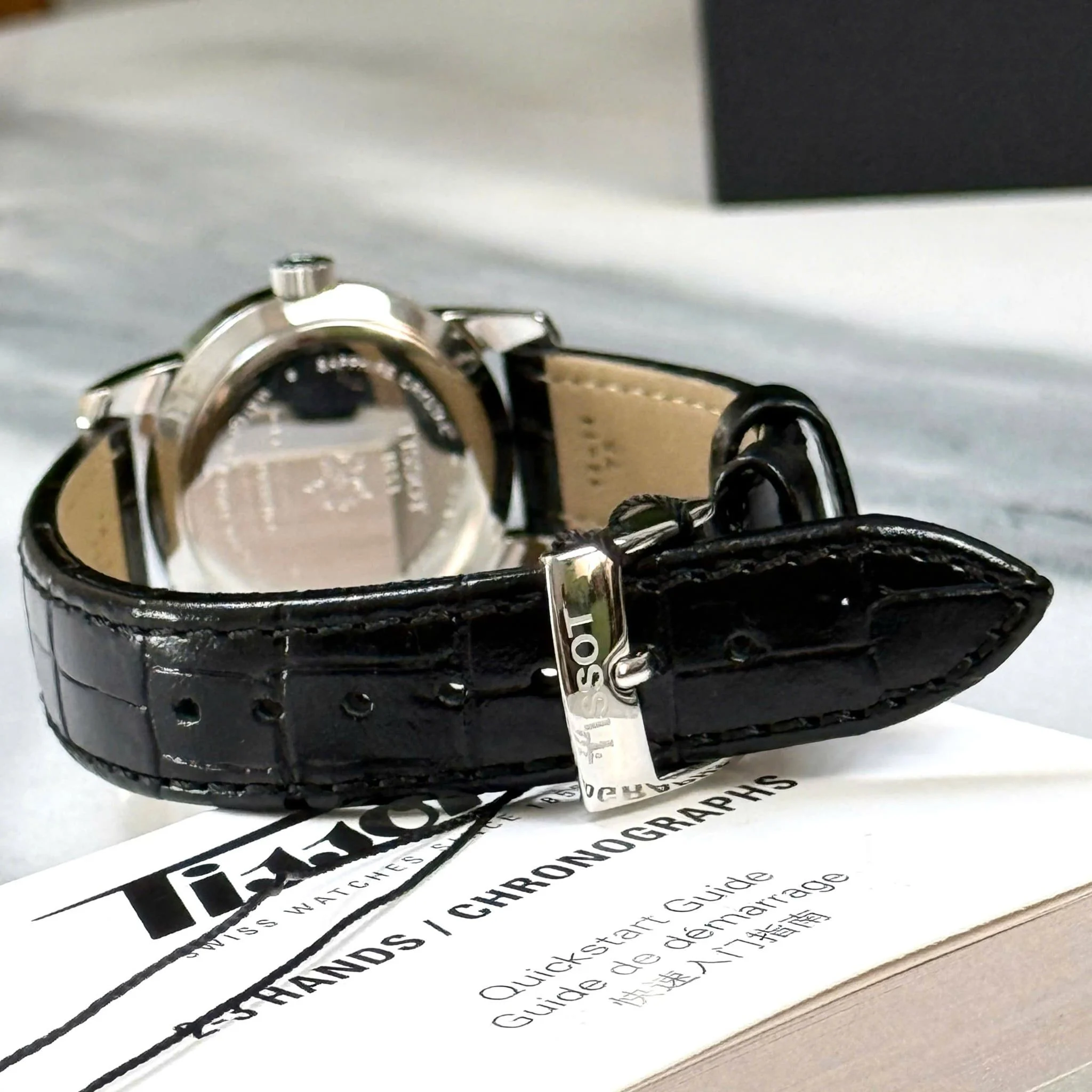Đồng Hồ Nữ Tissot Tradition 5.5 Lady T063.009.16.058.00 – Mặt Đen Cổ Điển, Size 25mm, Dây Da, Swiss Quartz