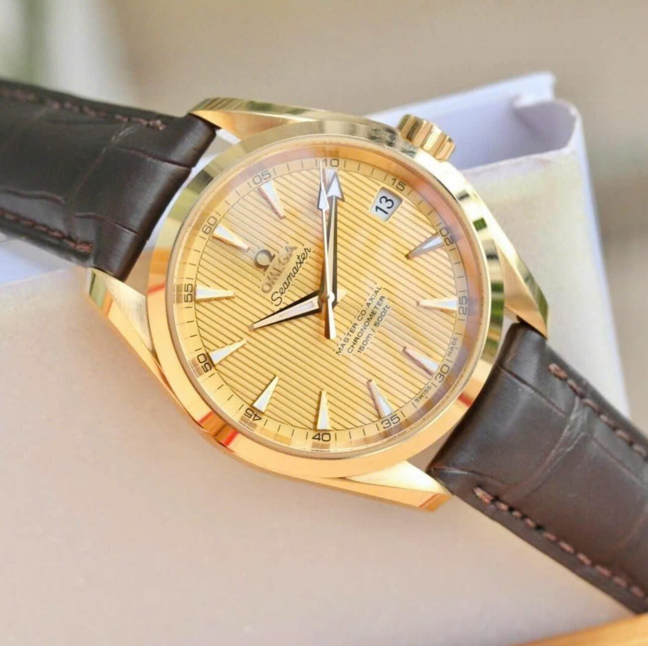 Đồng hồ Omega Seamaster Aqua Terra 150M 231.53.39.21.08.001 Yellow Gold 18K – Đỉnh cao đẳng cấp vàng khối, chuẩn mực đồng hồ sang trọng Thụy Sĩ