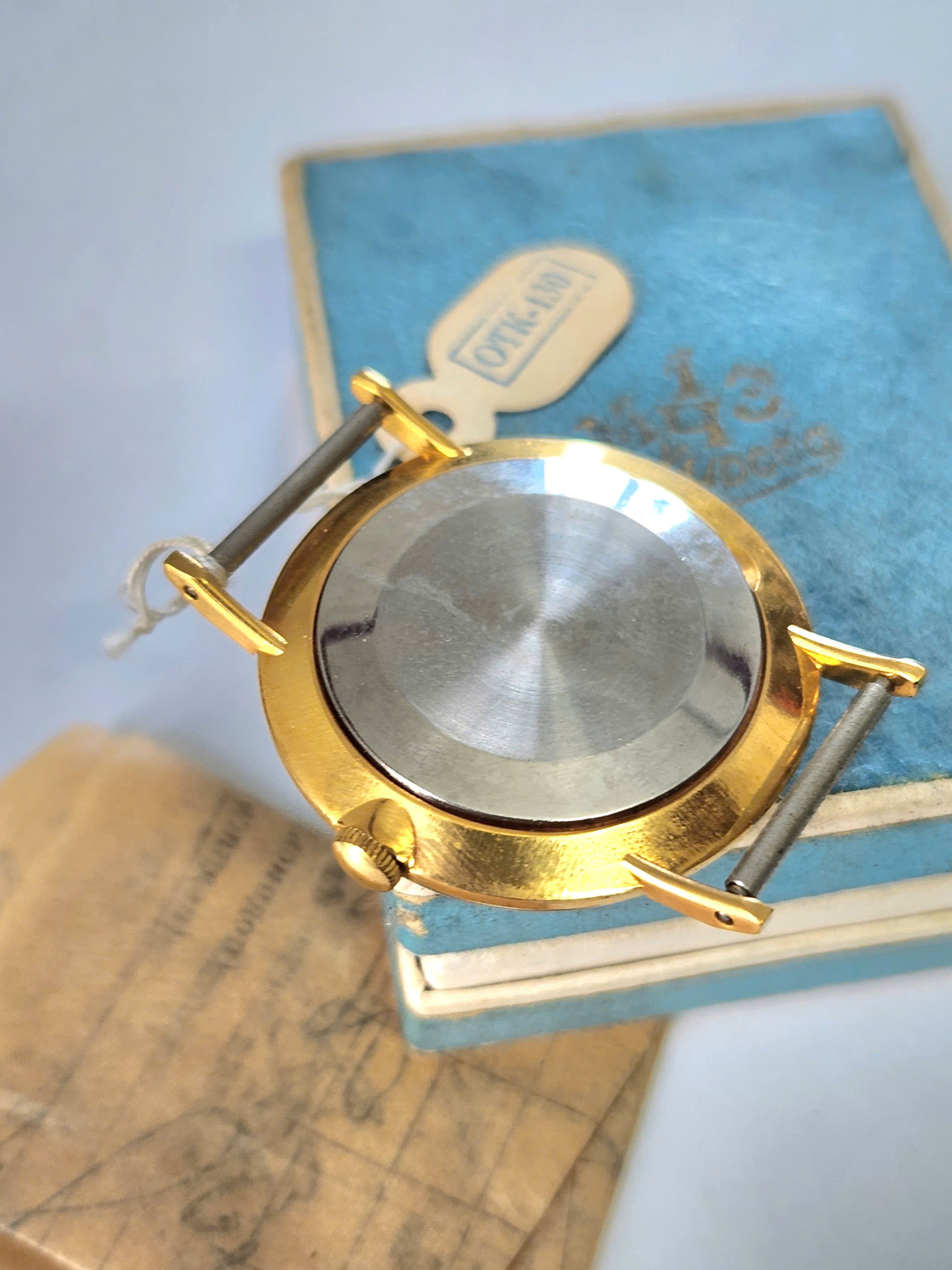 Đồng Hồ Nga Poljot Bát Úp Huyền Thoại – Cỗ Máy 17 Jewels Cơ Lên Giây Thập Niên 196x Đẹp Đỉnh, Full Box