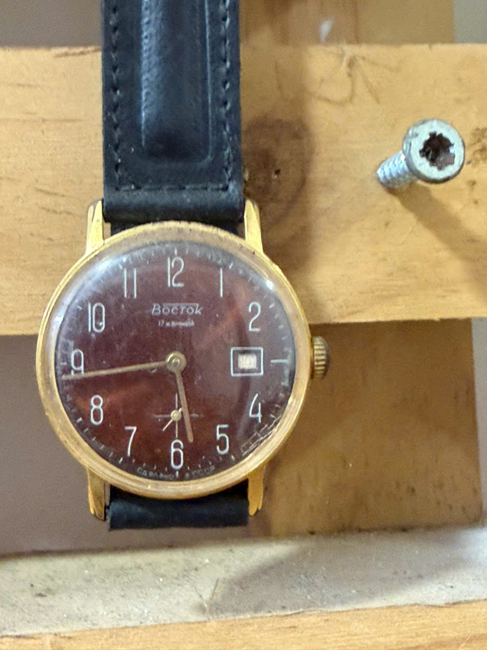 +50 Mẫu Đồng Hồ Nga Liên Xô Nổi Tiếng: Poljot, Raketa, Vostok, Luch, Slava, Pobeda Và Hơn Thế Nữa