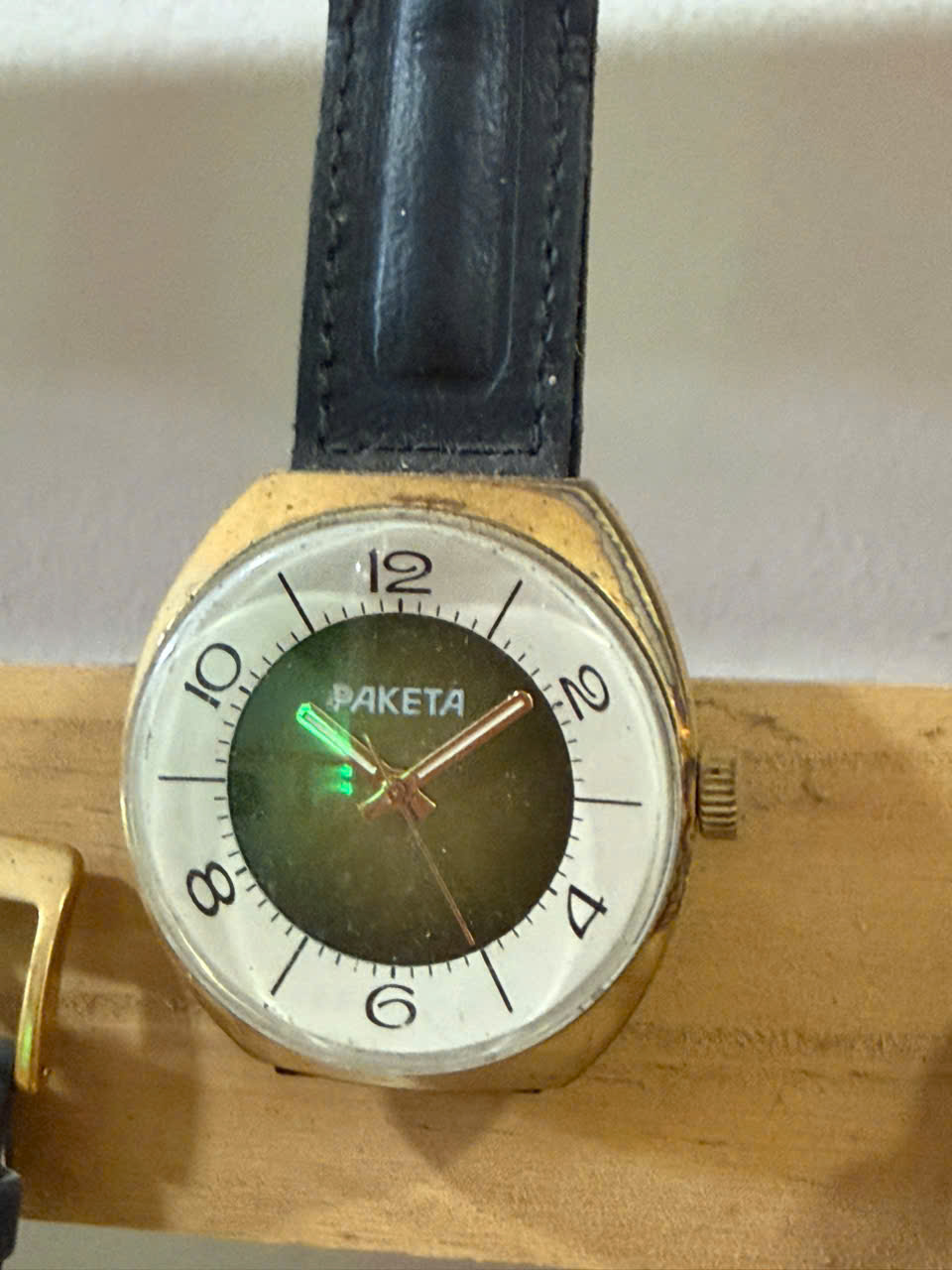 +47 Mẫu Đồng Hồ Nga Liên Xô Nổi Tiếng: Poljot, Raketa, Vostok, Luch, Slava, Pobeda