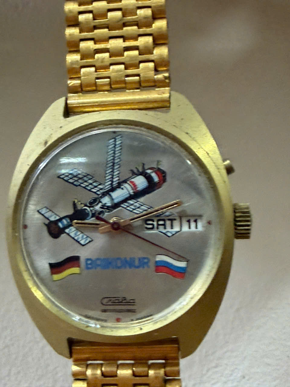 +47 Mẫu Đồng Hồ Nga Liên Xô Nổi Tiếng: Poljot, Raketa, Vostok, Luch, Slava, Pobeda