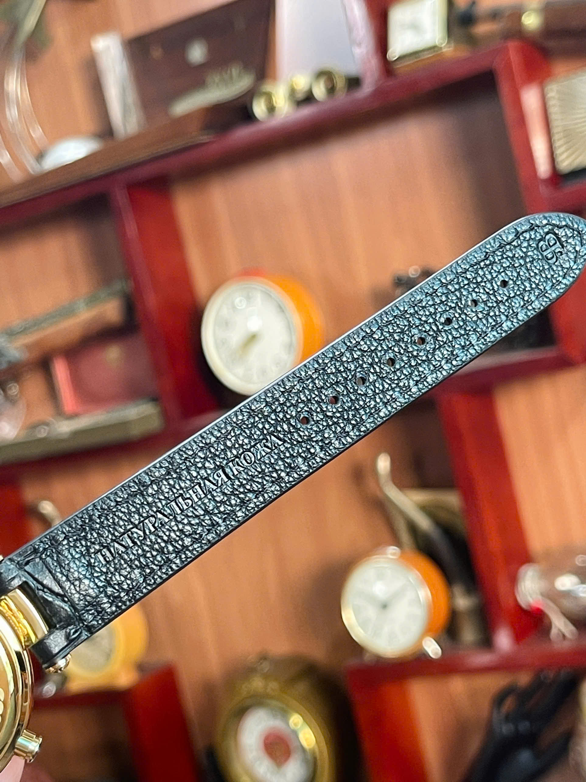 Đồng hồ Poljot Chronograph Automatic chữ ký Tổng thống – Phiên bản giới hạn đậm chất sưu tầm