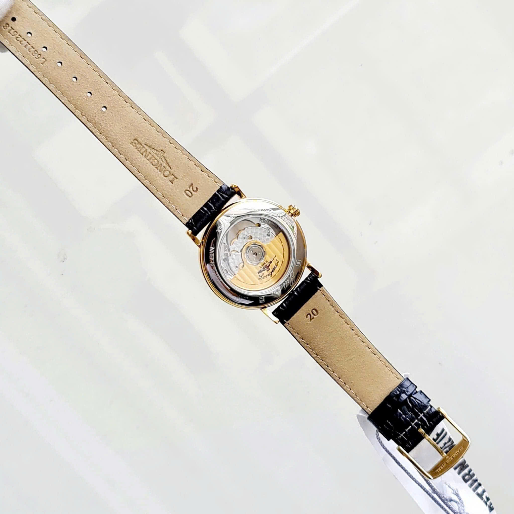 Đồng hồ Longines Presence L4.921.2.11.2 – Vẻ Đẹp Kinh Điển Cho Quý Ông Thanh Lịch