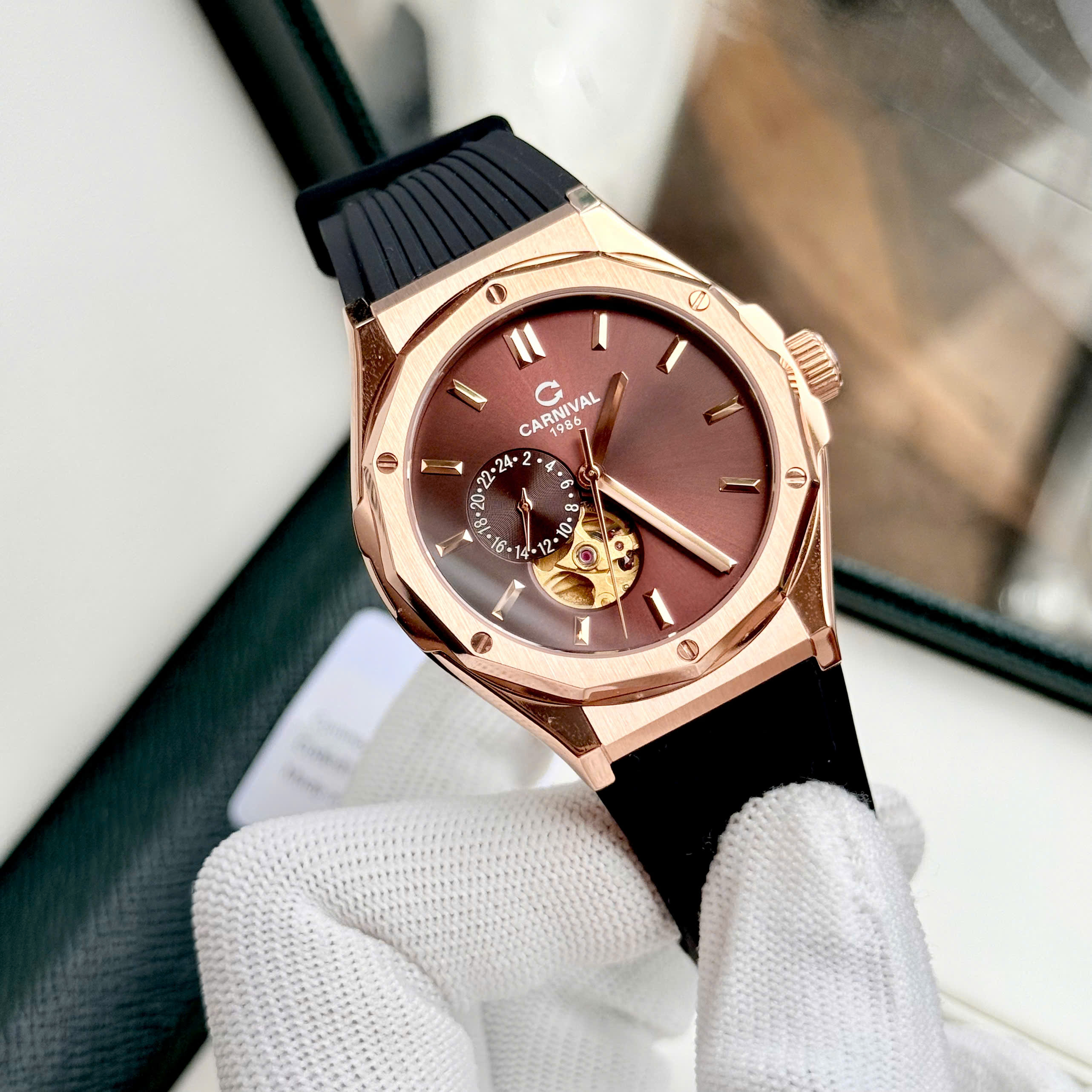 Đồng Hồ Nam Carnival 8189G Automatic – Đẳng Cấp Của Phái Mạnh Qua Từng Chuyển Động